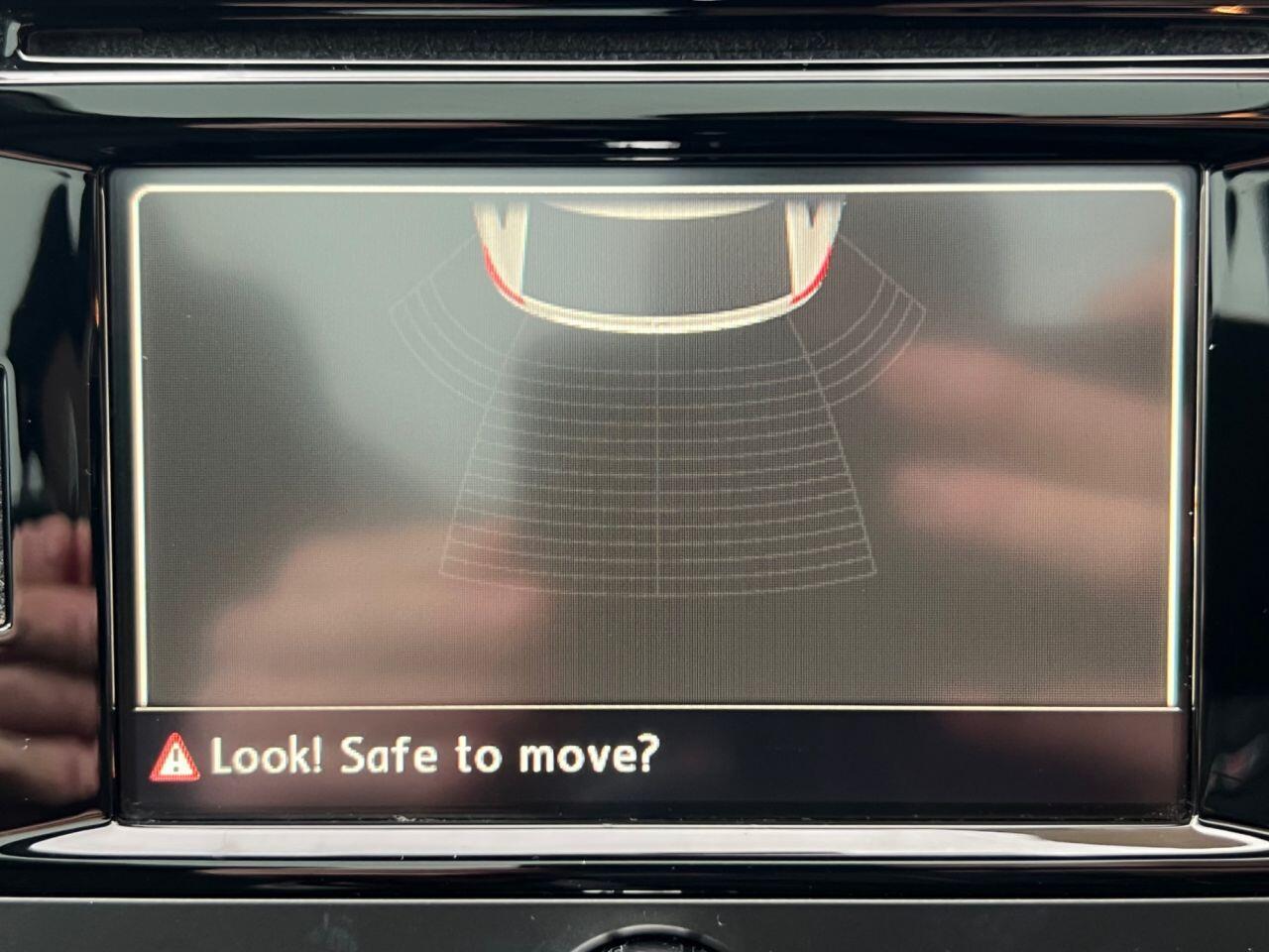 Skoda Rapid Spaceback - Image 11