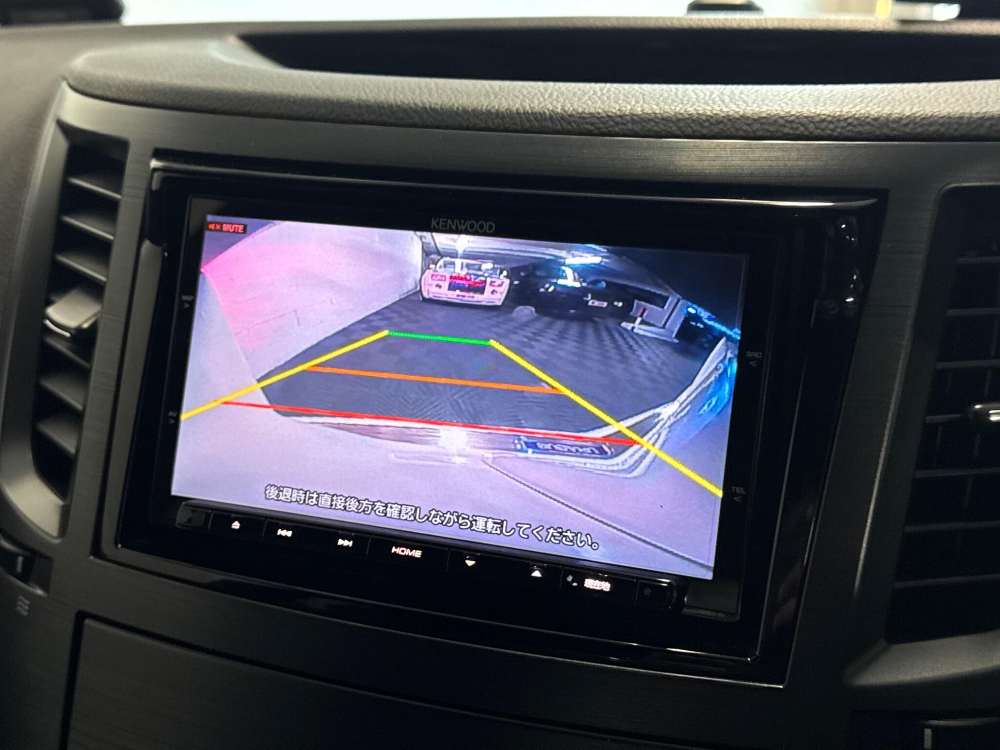 Subaru Legacy - Image 16