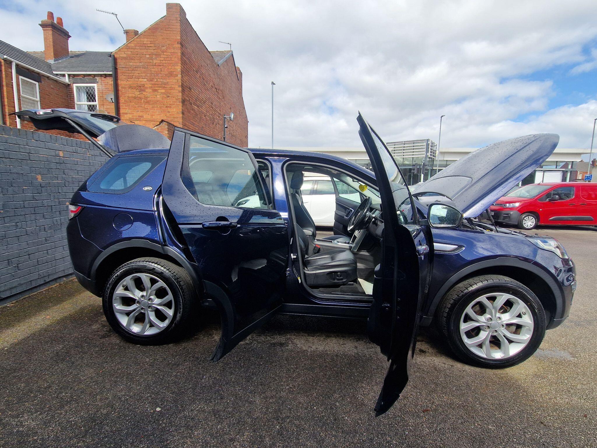 Land Rover DISCOVERY SPORT - Image 22