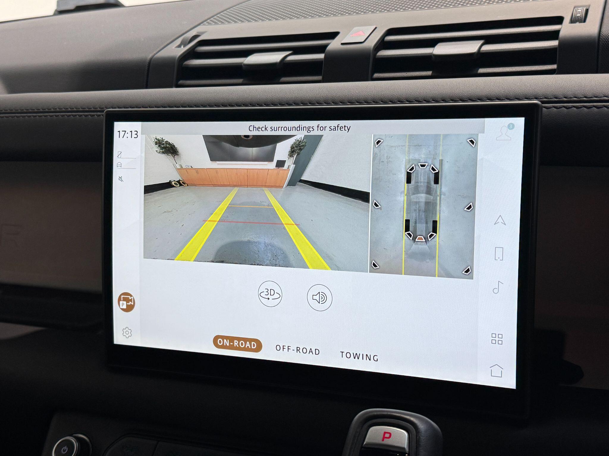 Land Rover Defender 110 - Image 79