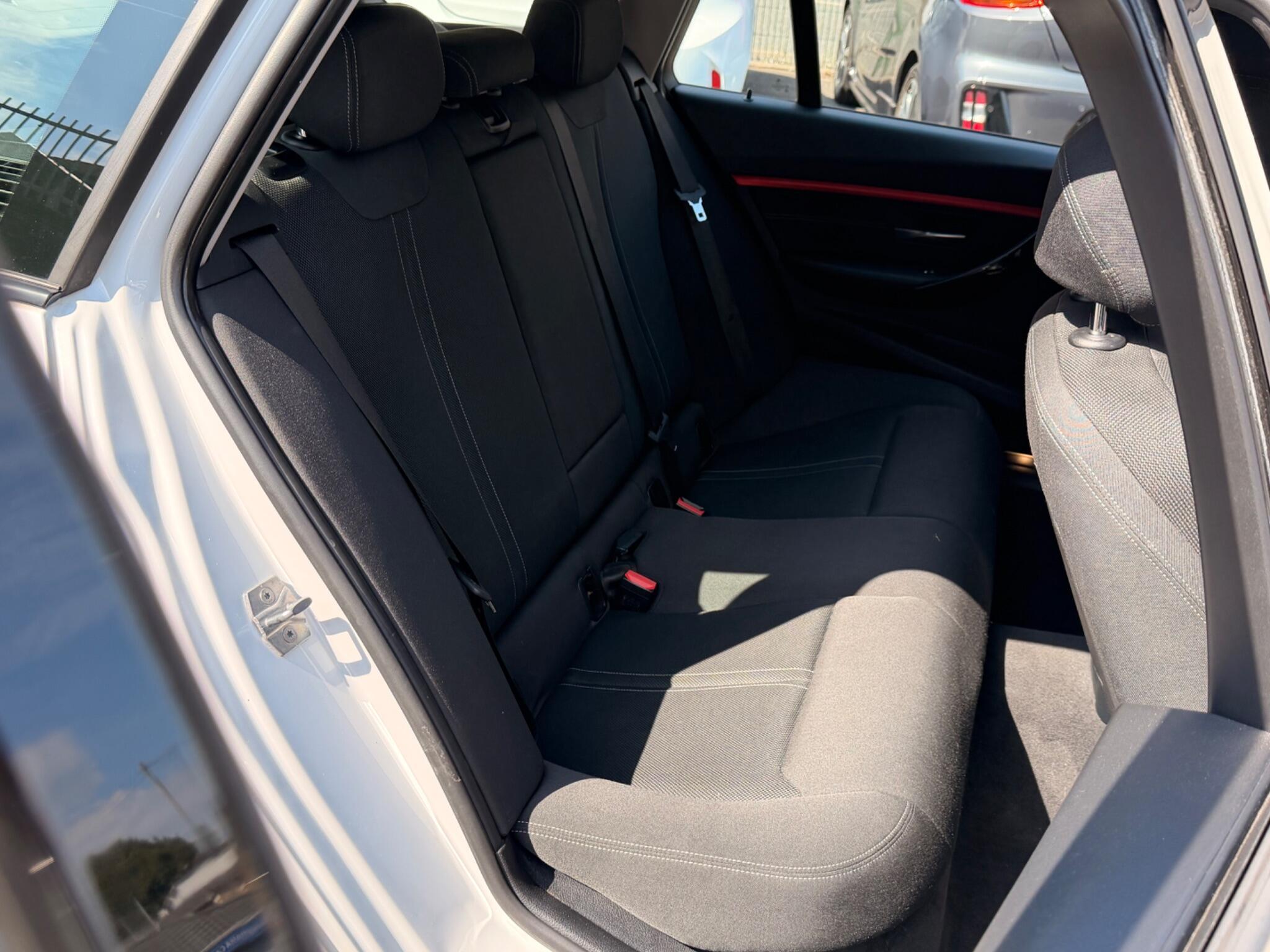 BMW 3 Series - Image 14