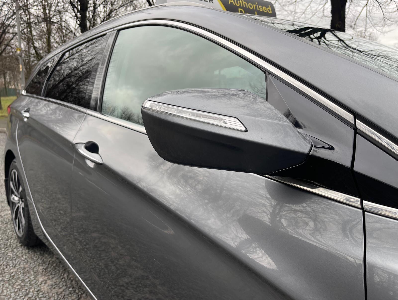 Hyundai i40 - Image 13