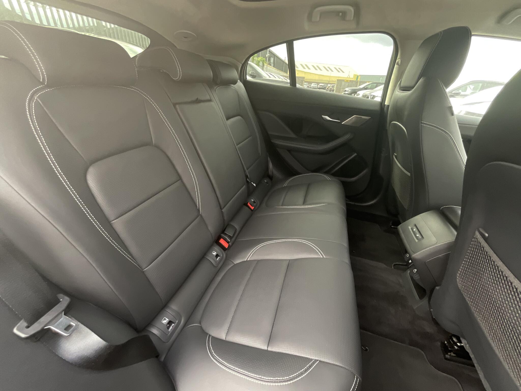 Jaguar I-Pace - Image 11