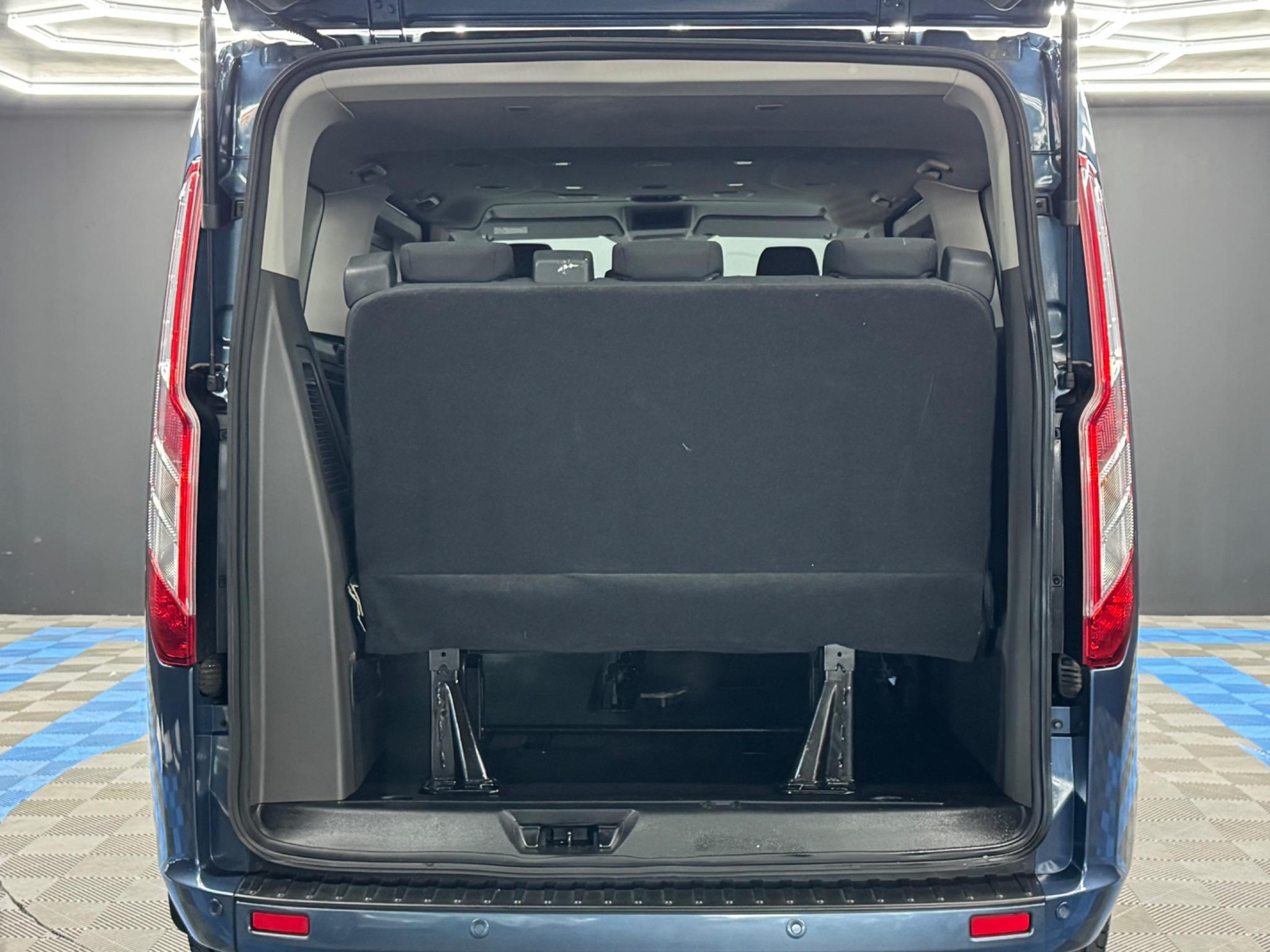 Ford TOURNEO CUSTOM - Image 38