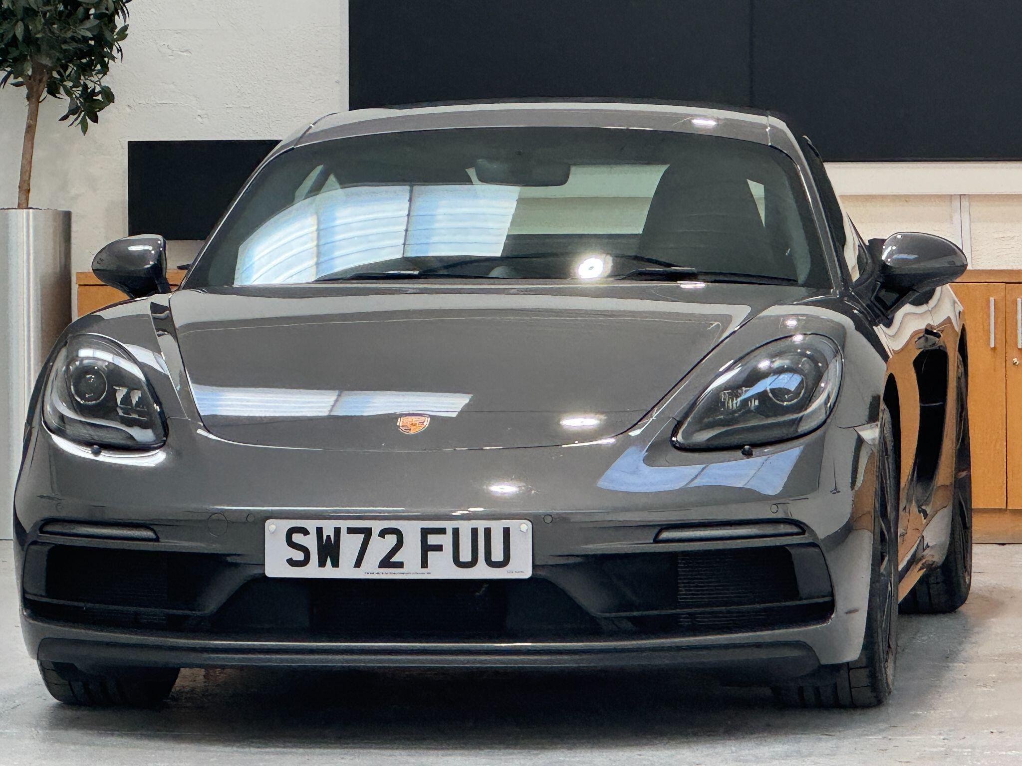Porsche 718 Cayman - Image 5