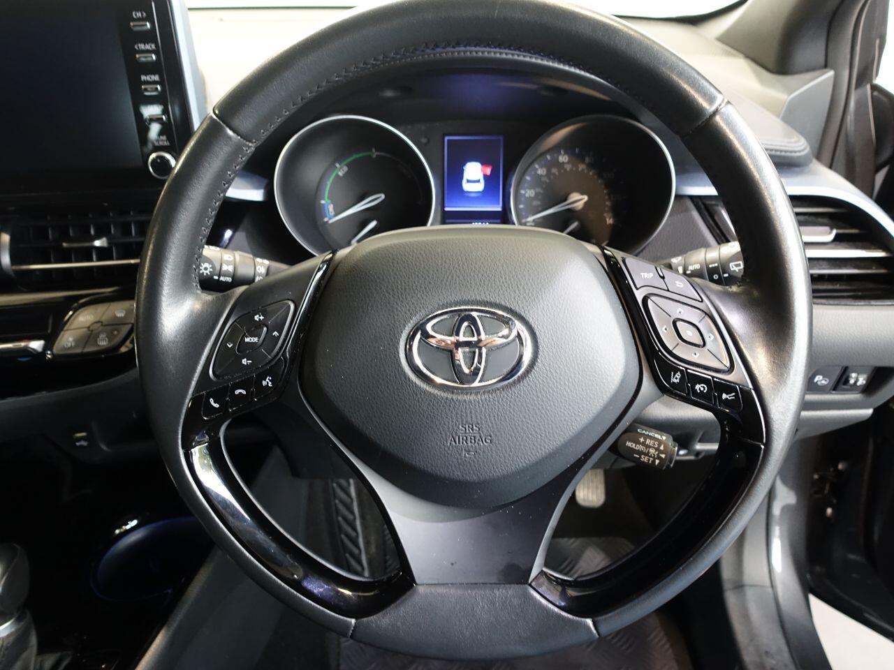 Toyota C-Hr - Image 19