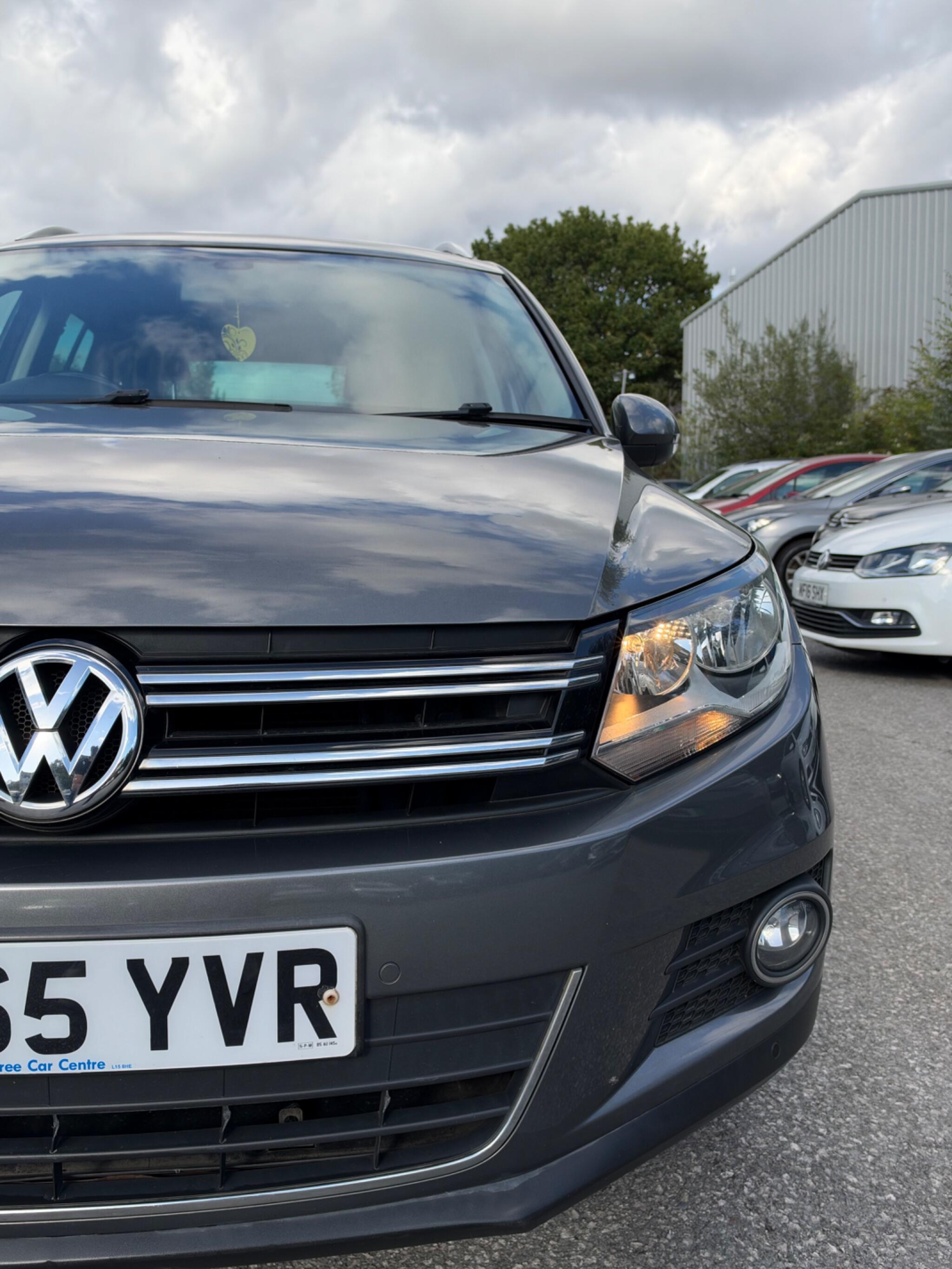 Volkswagen Tiguan - Image 7