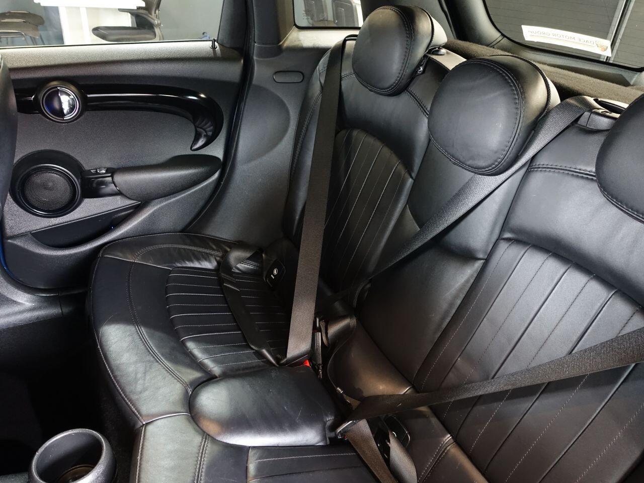 MINI Hatch - Image 17