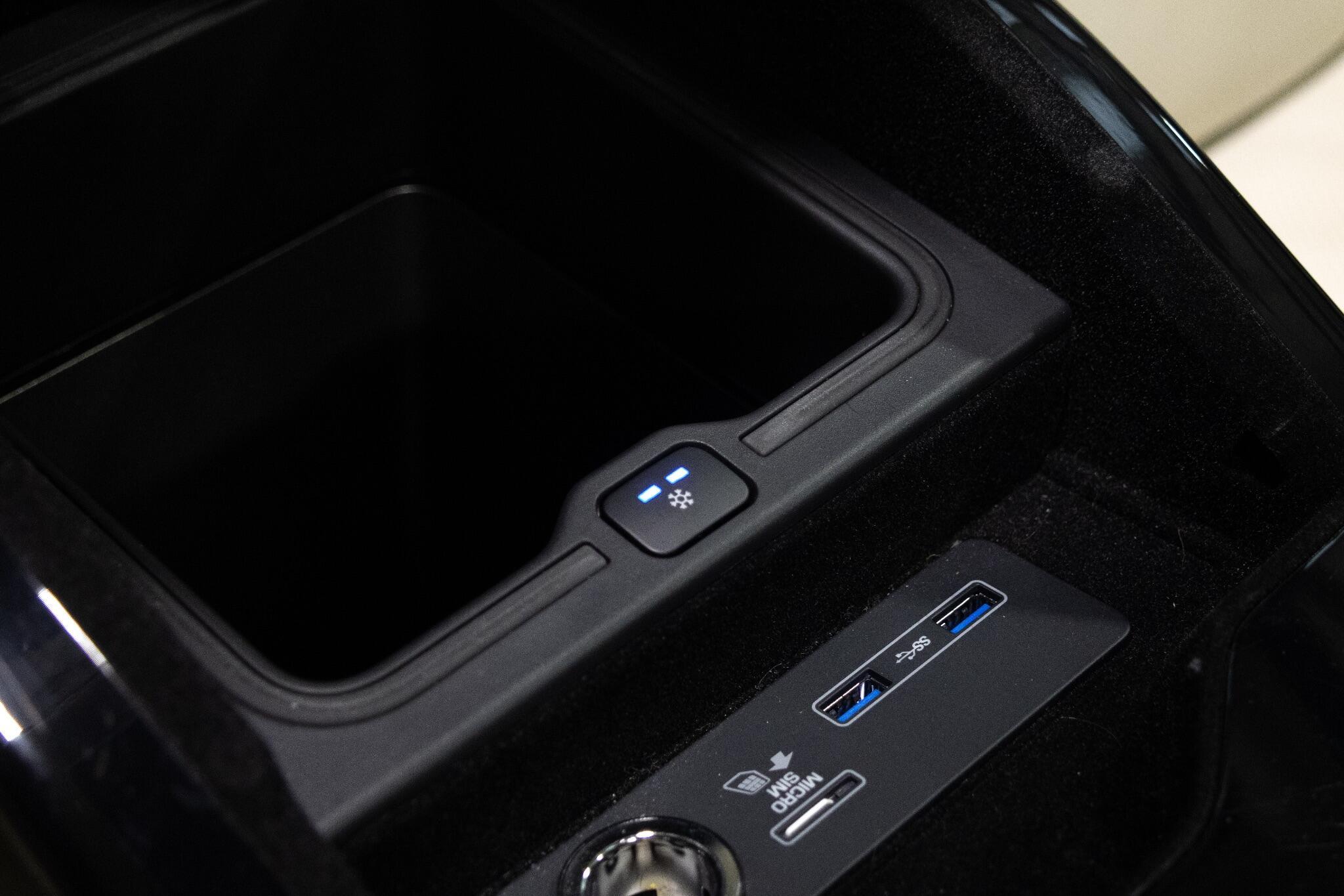 Land Rover Range Rover - Image 32