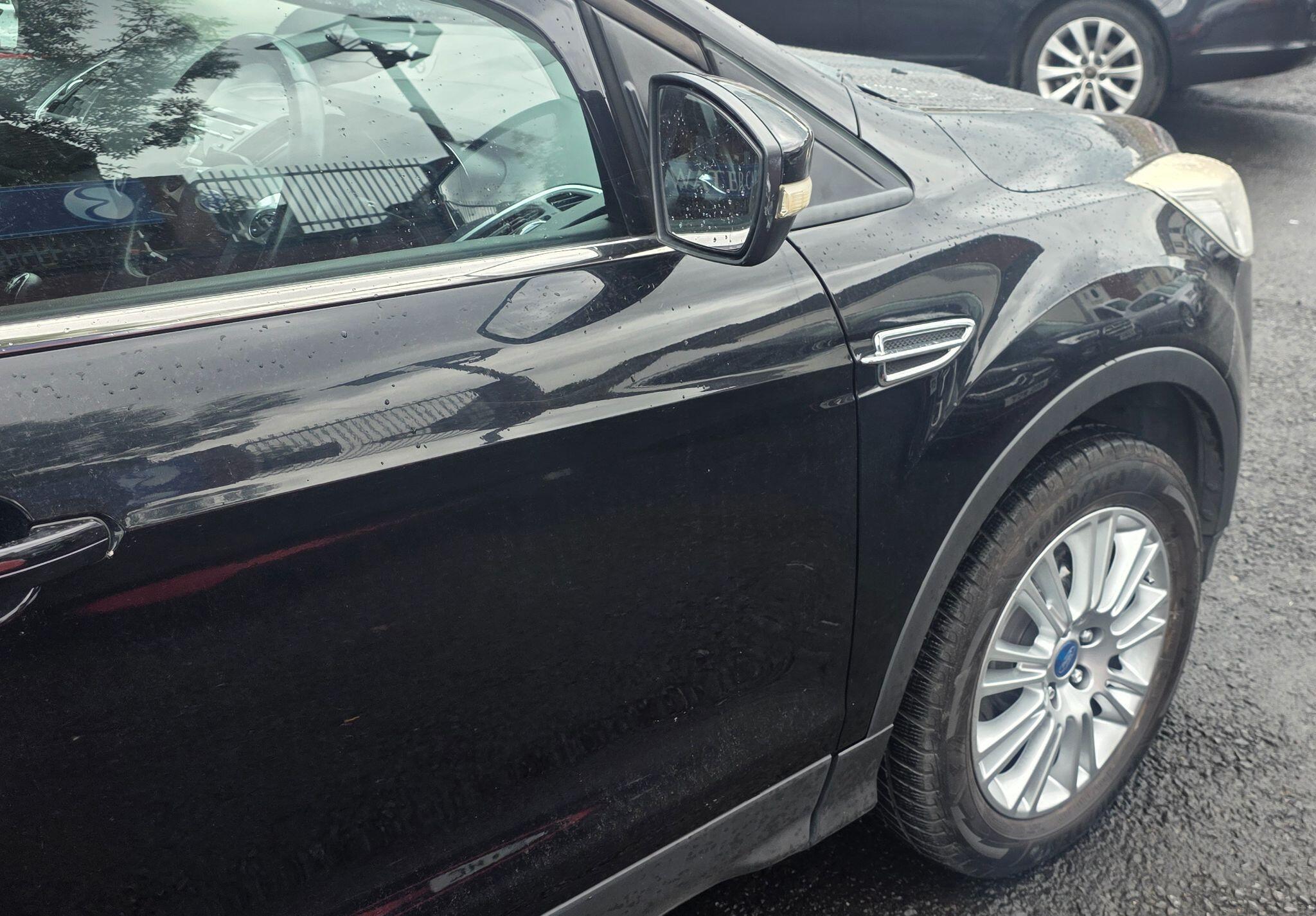 Ford Kuga - Image 10