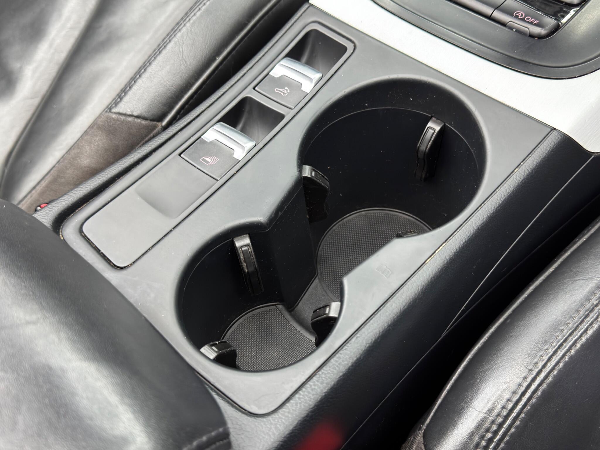 Audi A5 CABRIOLET - Image 24