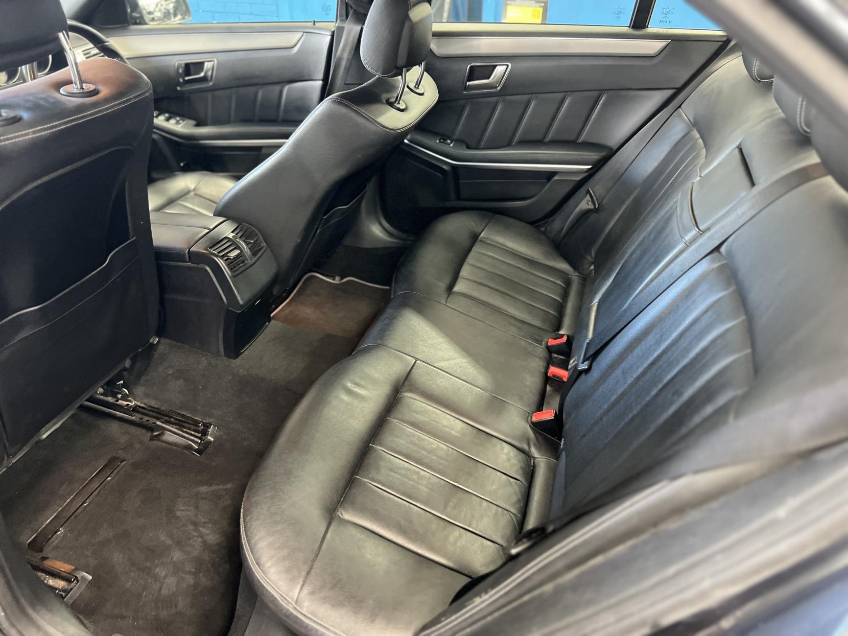 Mercedes E Class - Image 16