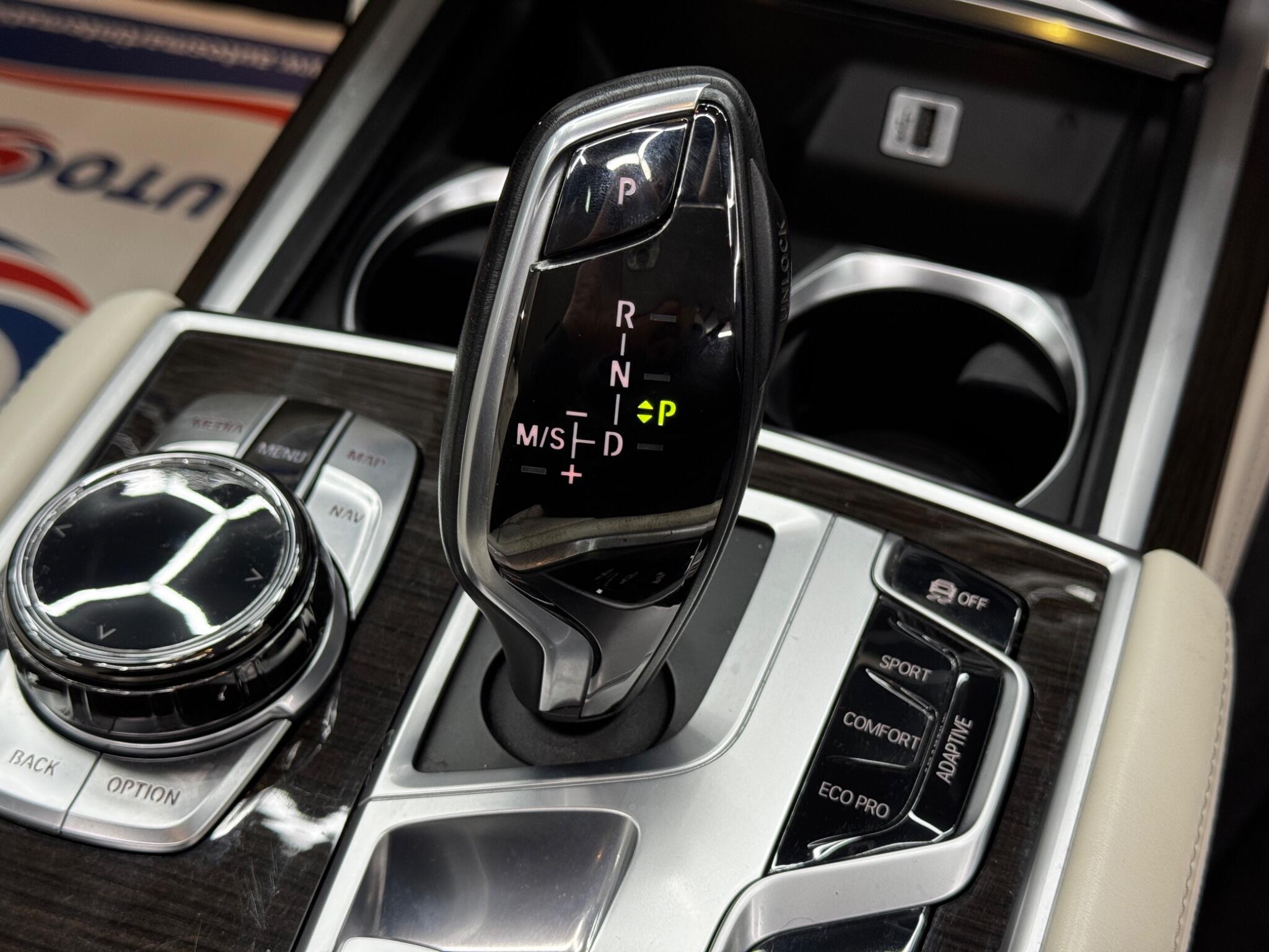 BMW 7 Series - Image 31