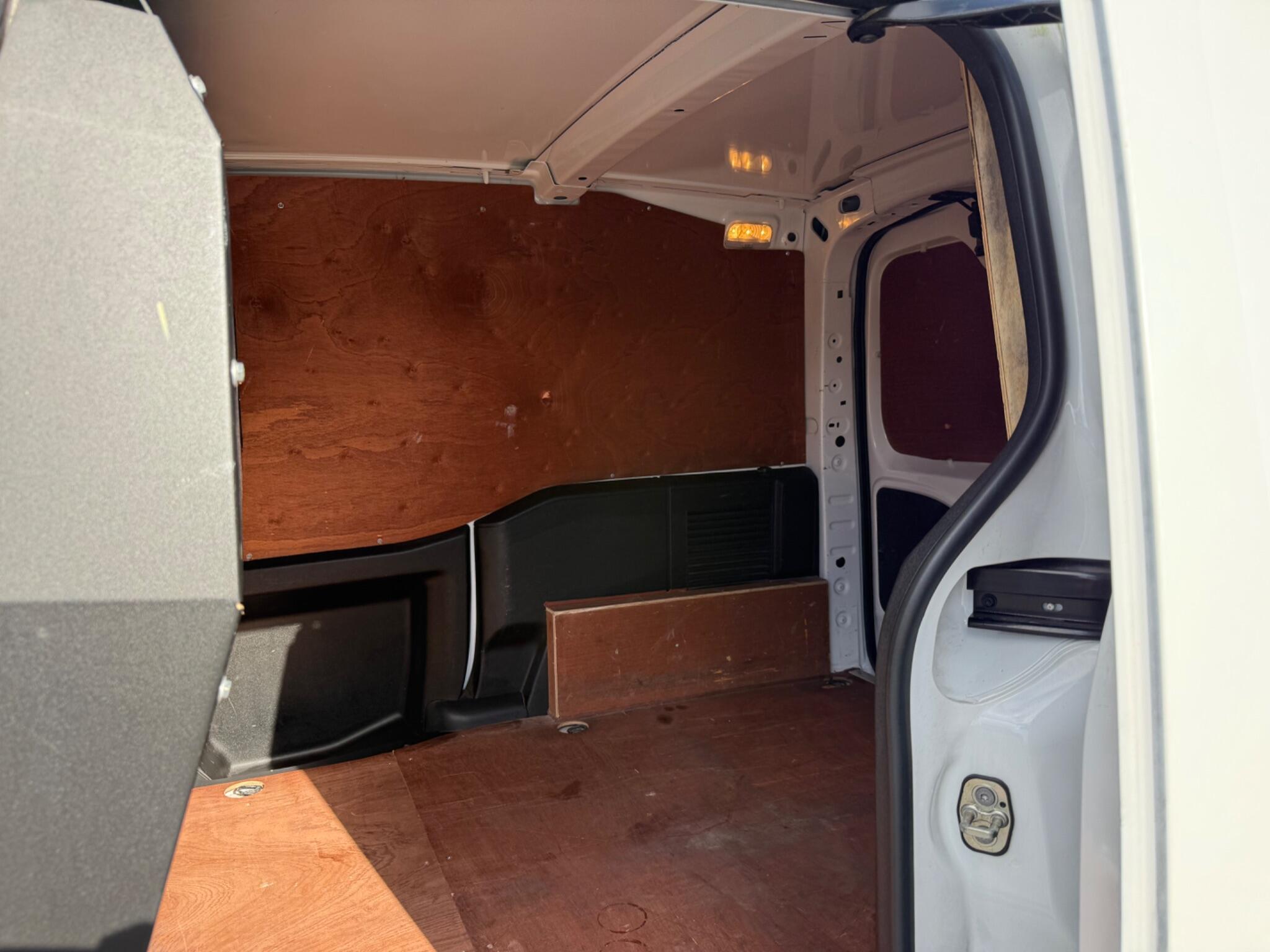 Citroen Berlingo - Image 14