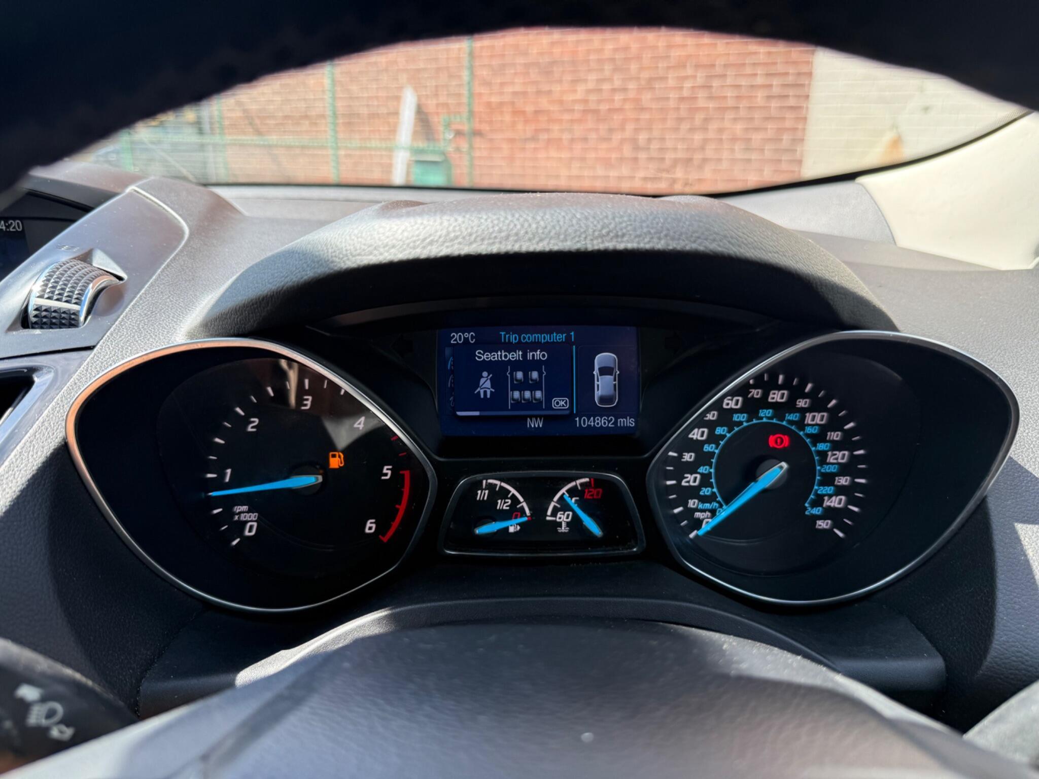 Ford Kuga - Image 12