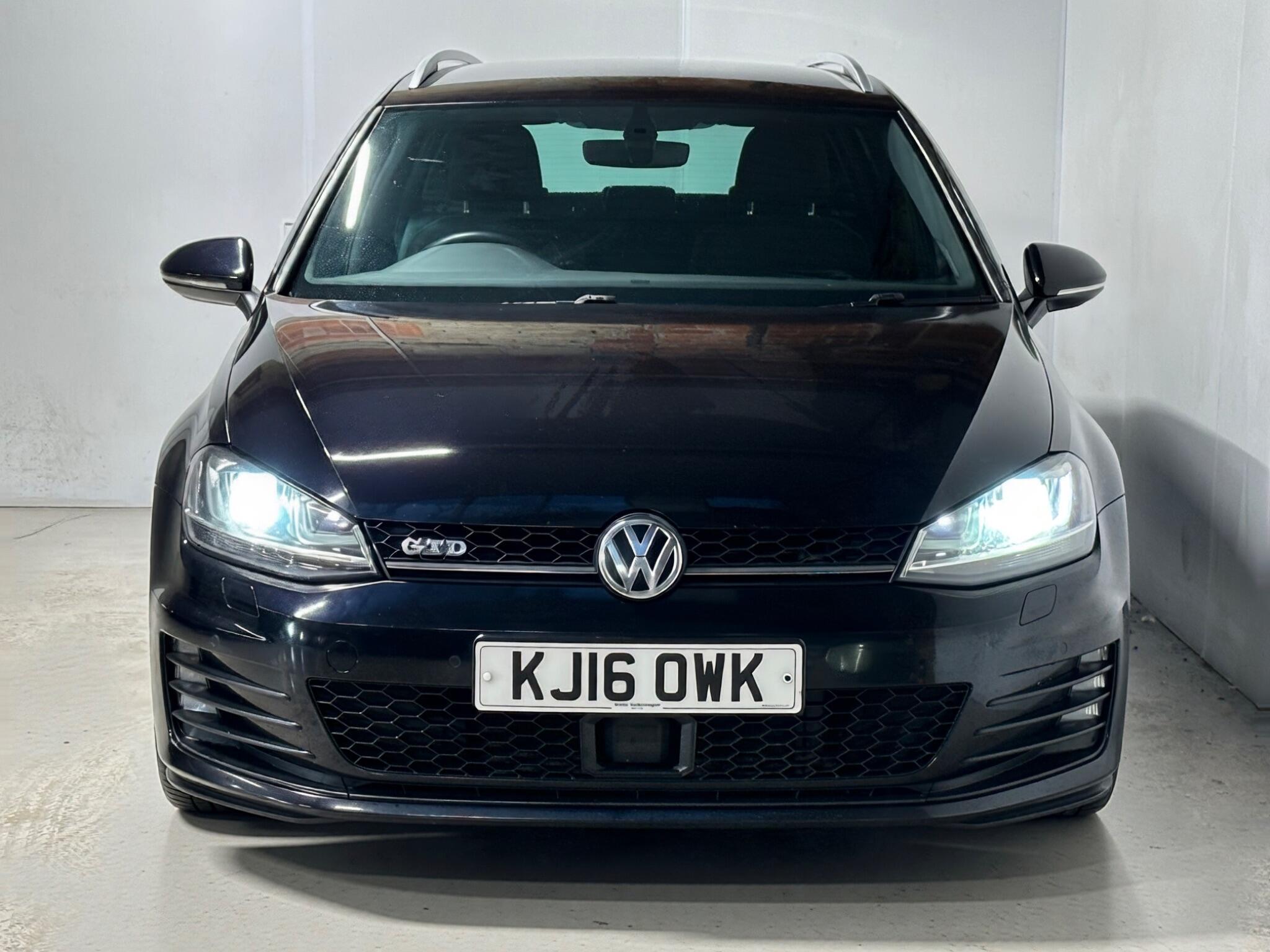 Volkswagen Golf - Image 2