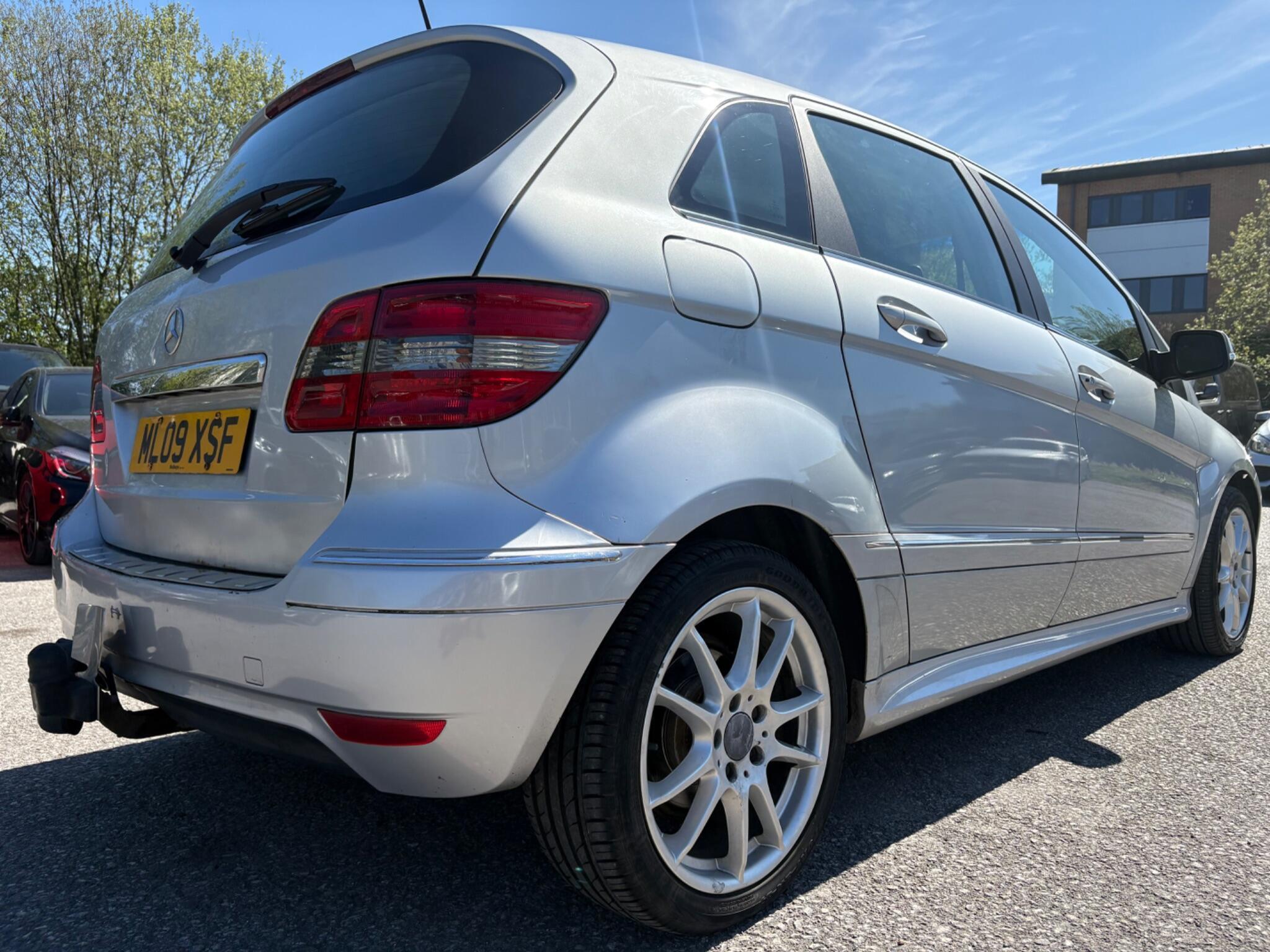 Mercedes B Class - Image 17