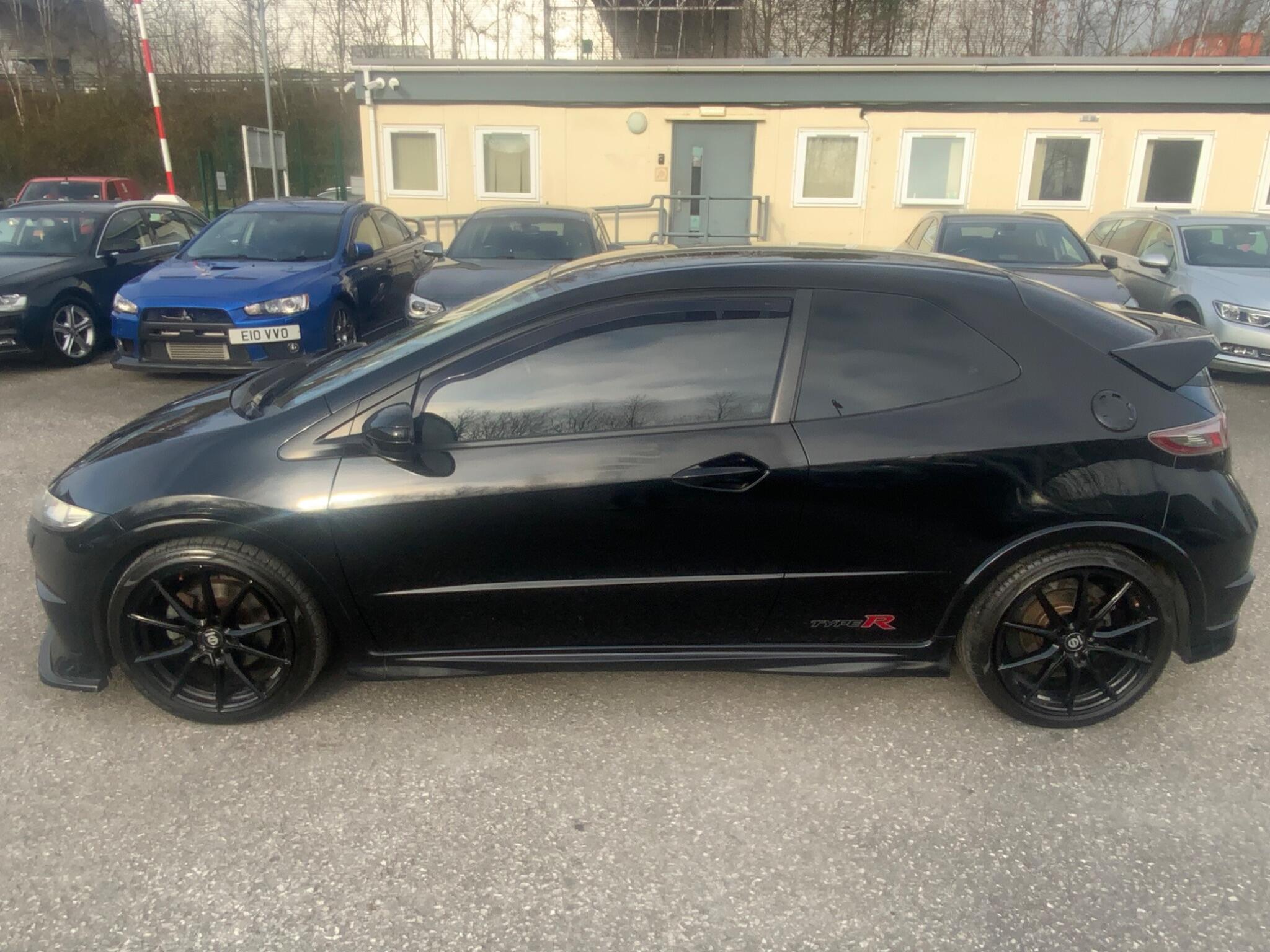Honda Civic - Image 12