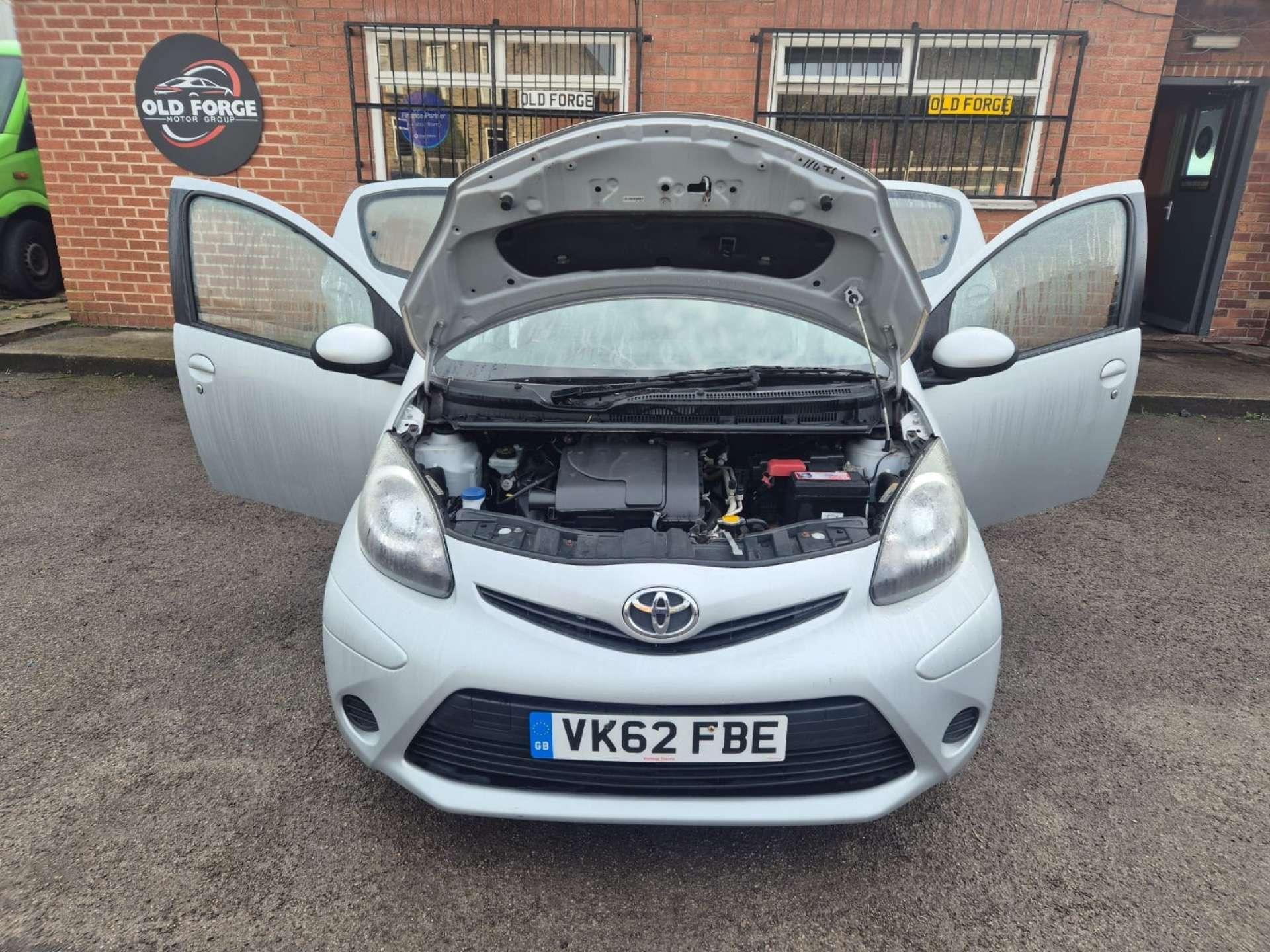 Toyota Aygo - Image 12