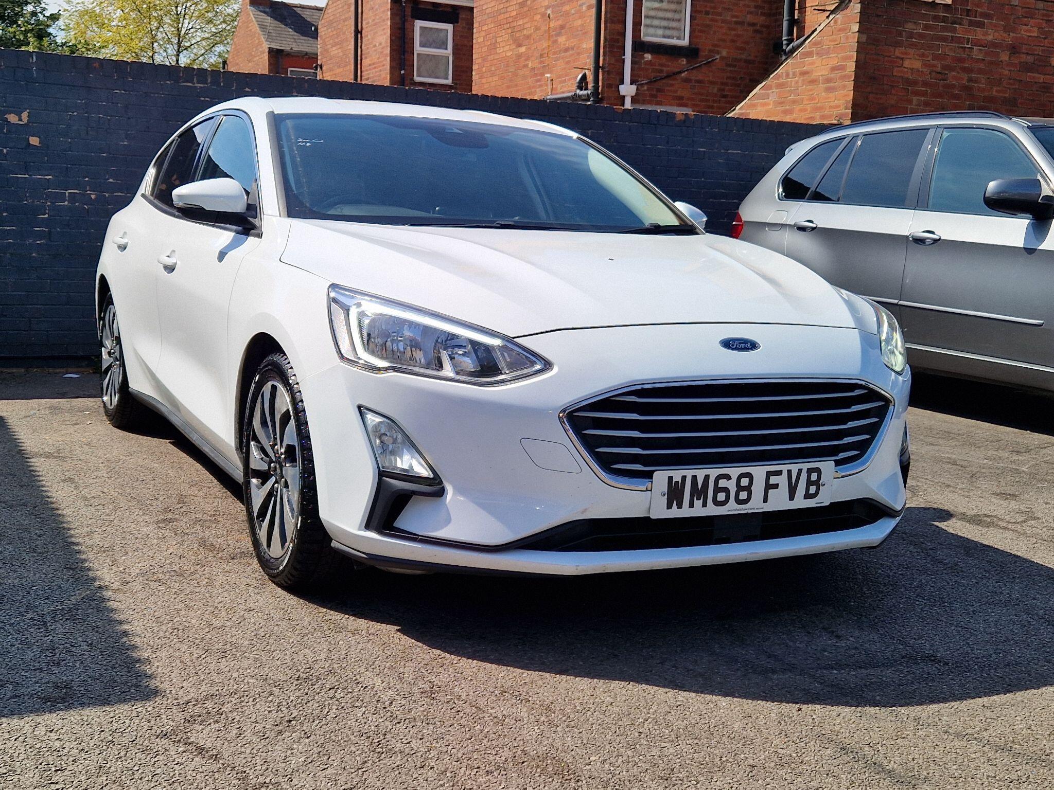 Ford Focus - Image 17