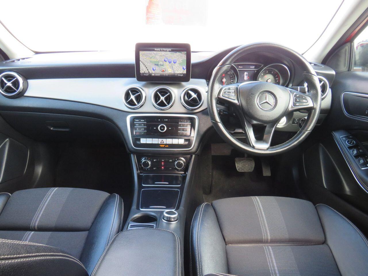 Mercedes-benz GLA - Image 2