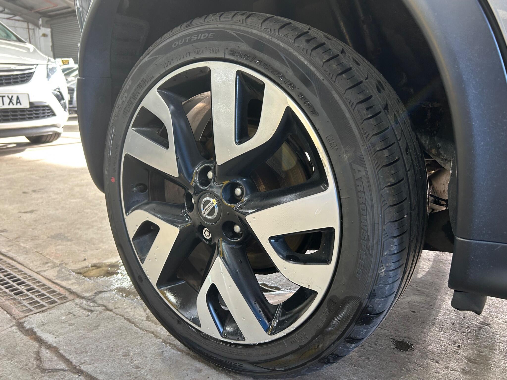 Nissan Juke - Image 29