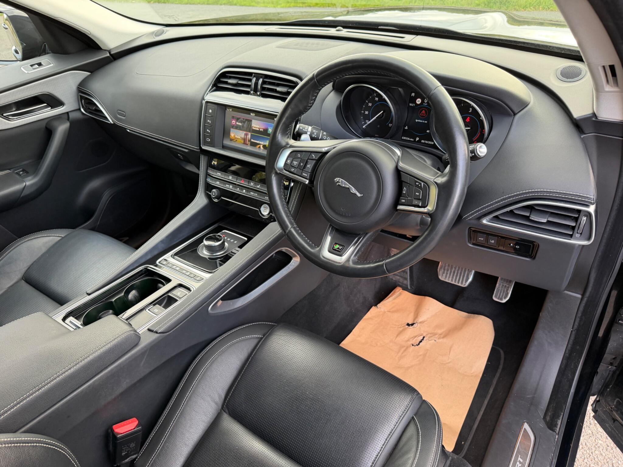 Jaguar F-Pace - Image 20