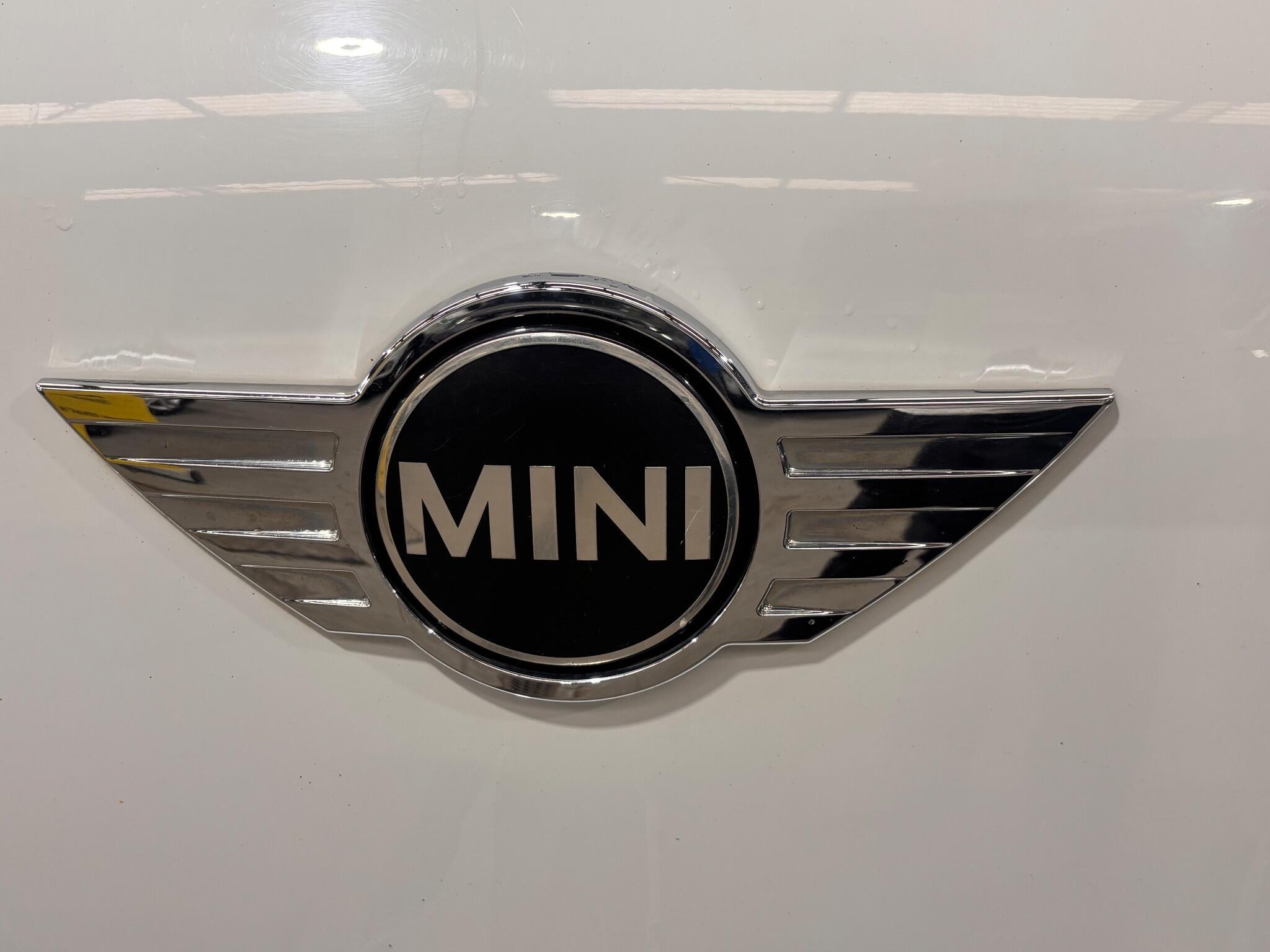 MINI Countryman - Image 27
