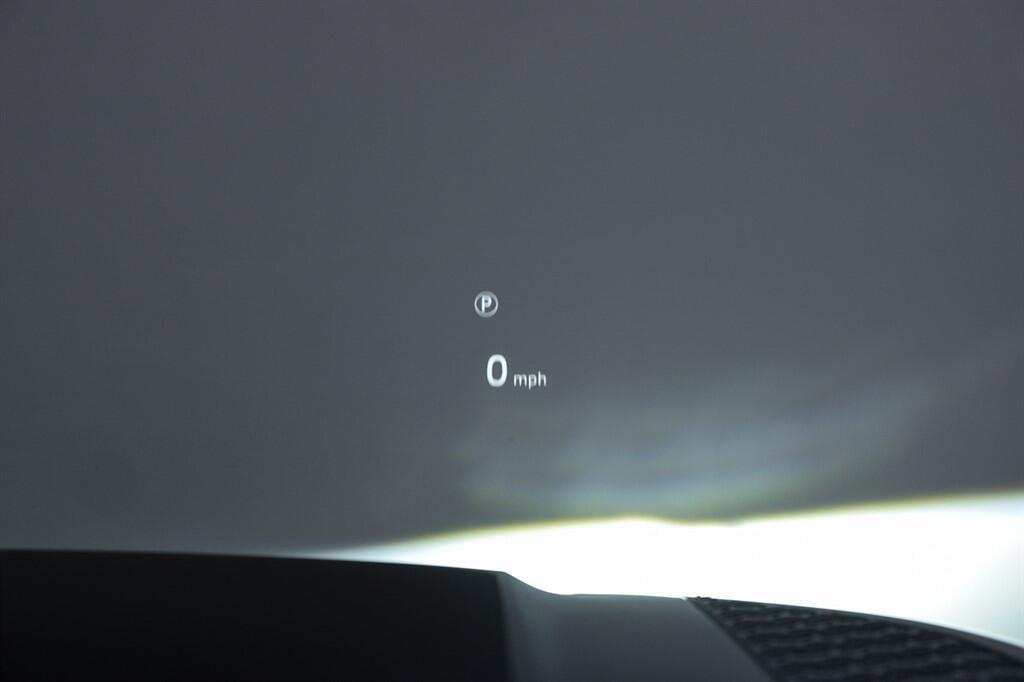 Land Rover Defender 130 - Image 39