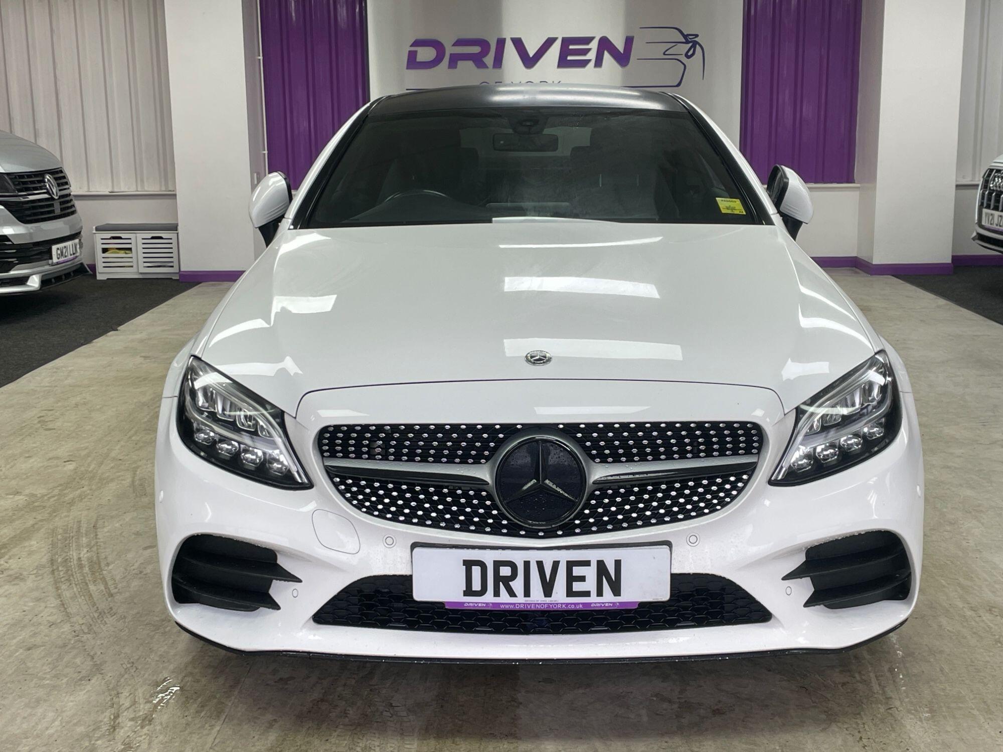 Mercedes C-Class - Image 4