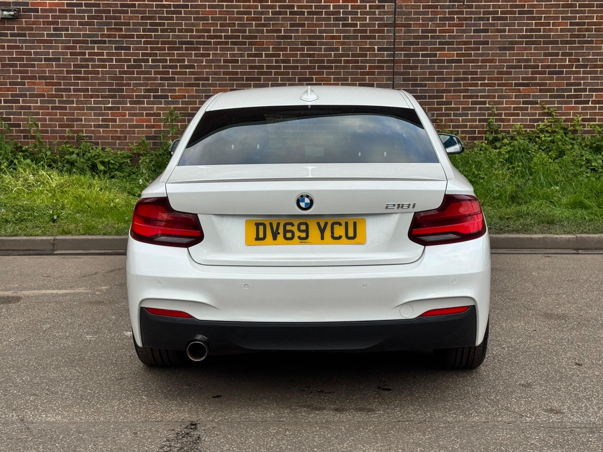 BMW 2 Series - Image 5
