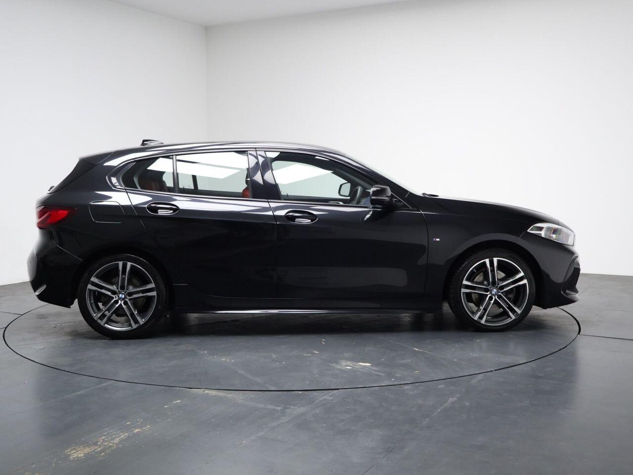 BMW 1 Series - Image 14