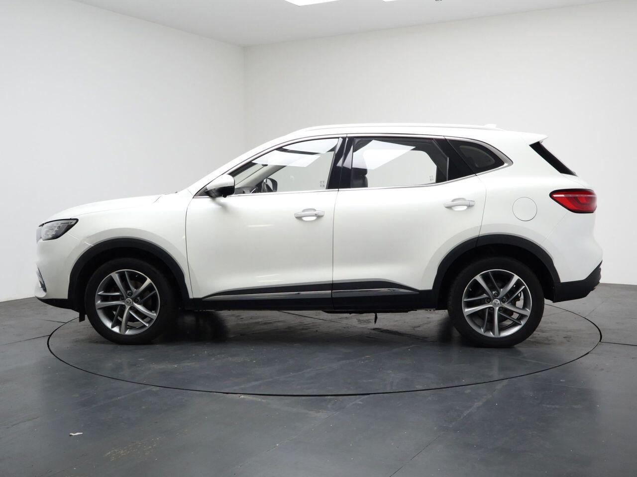 MG MG HS - Image 4