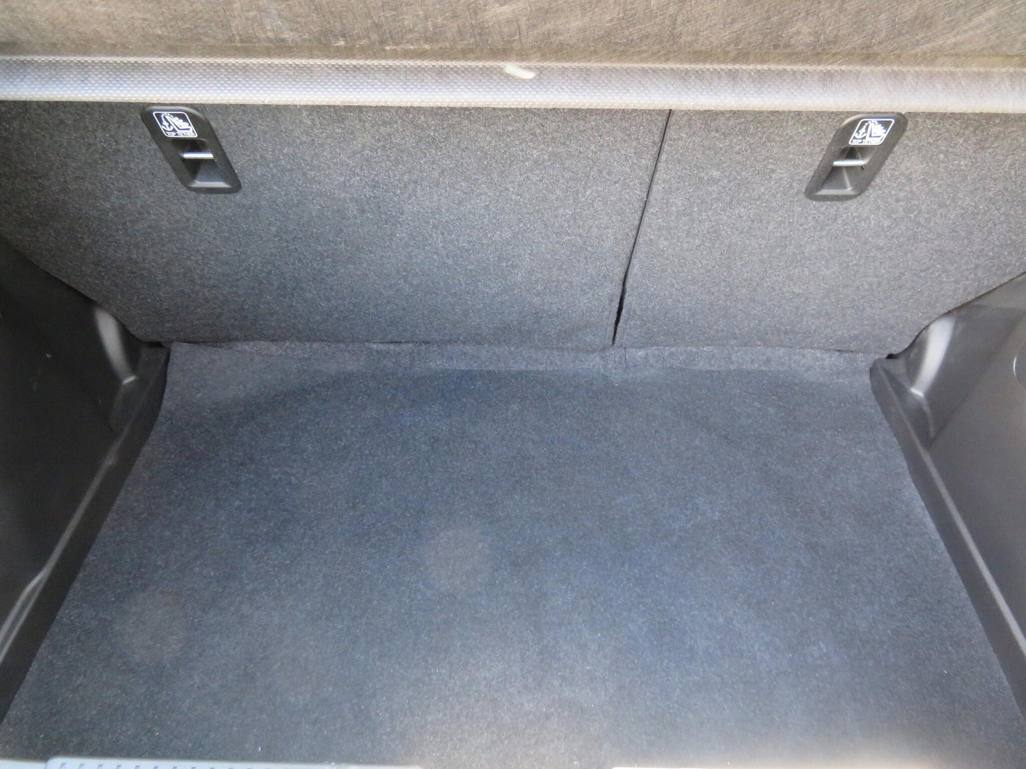 Suzuki Swift - Image 6