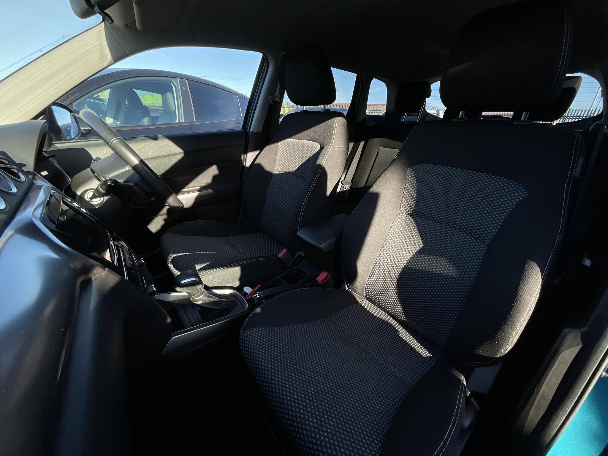 Suzuki Vitara - Image 17