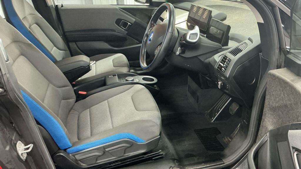 BMW i3 - Image 2