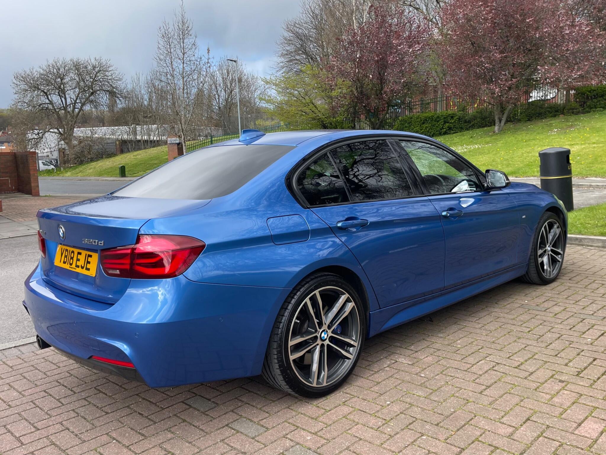 BMW 3 Series - Image 14