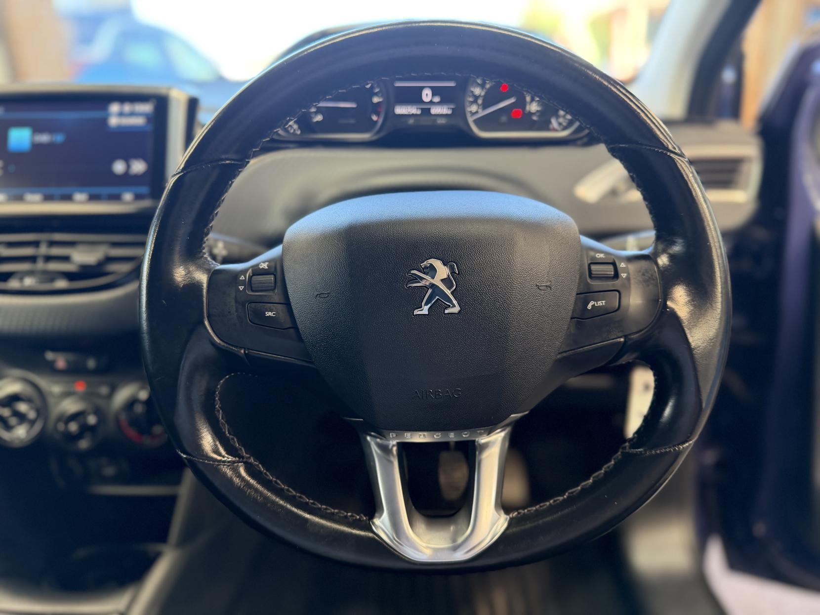 Peugeot 208 - Image 20