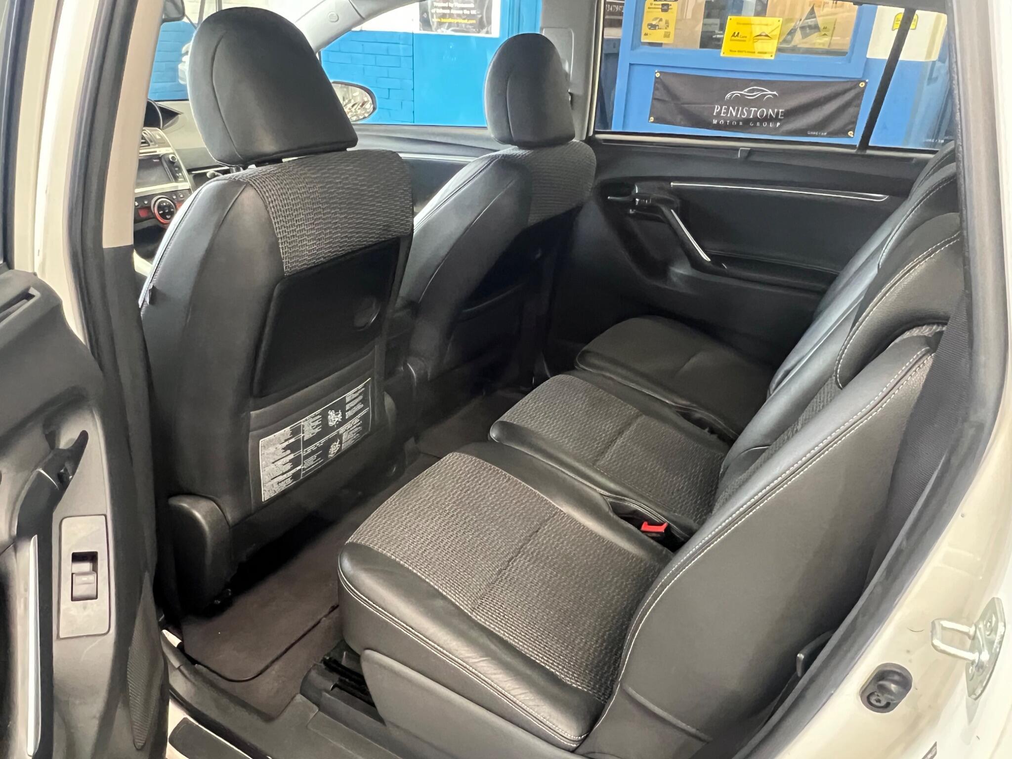 Toyota Verso - Image 27