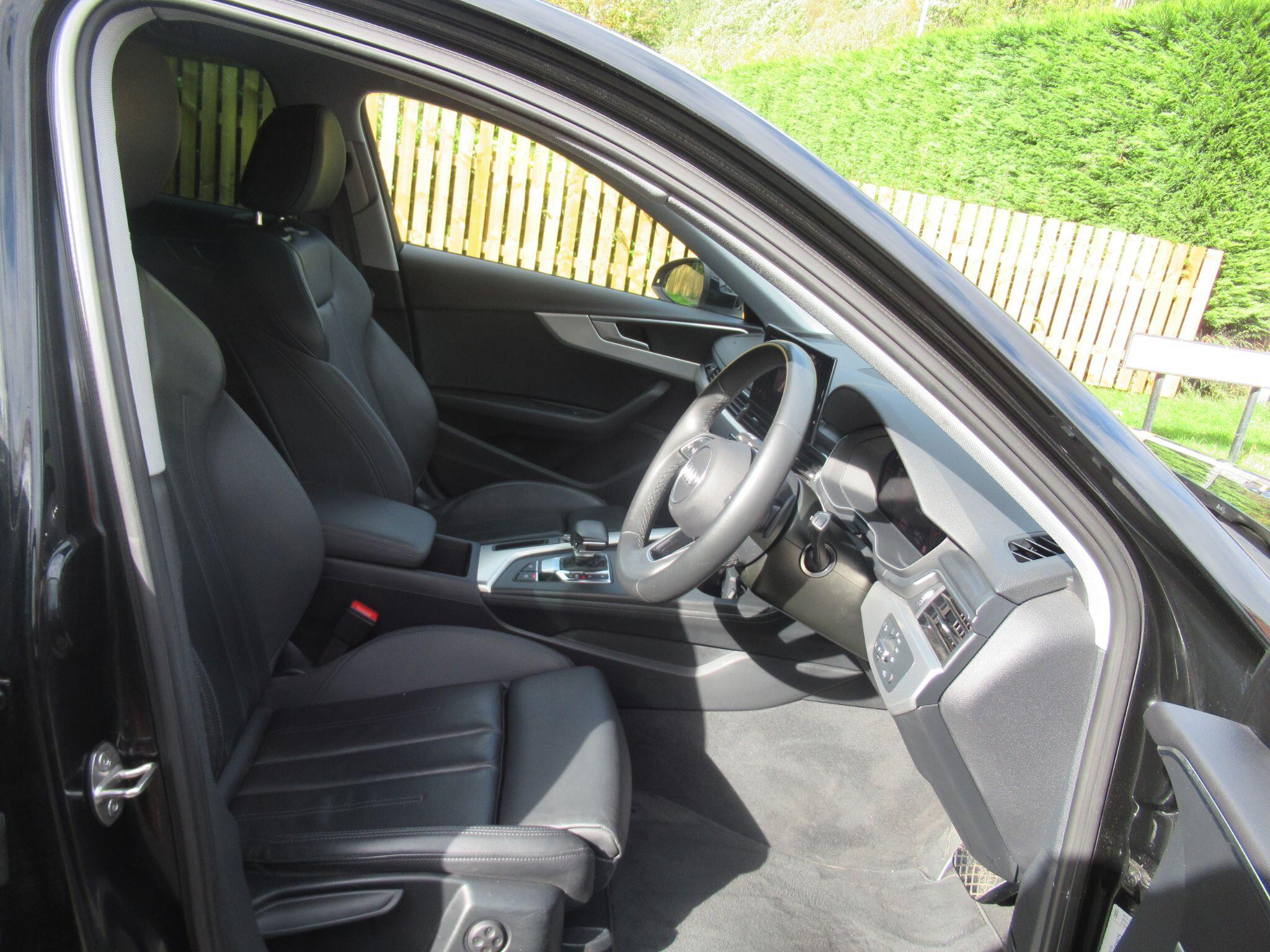 Audi A4 Avant - Image 17