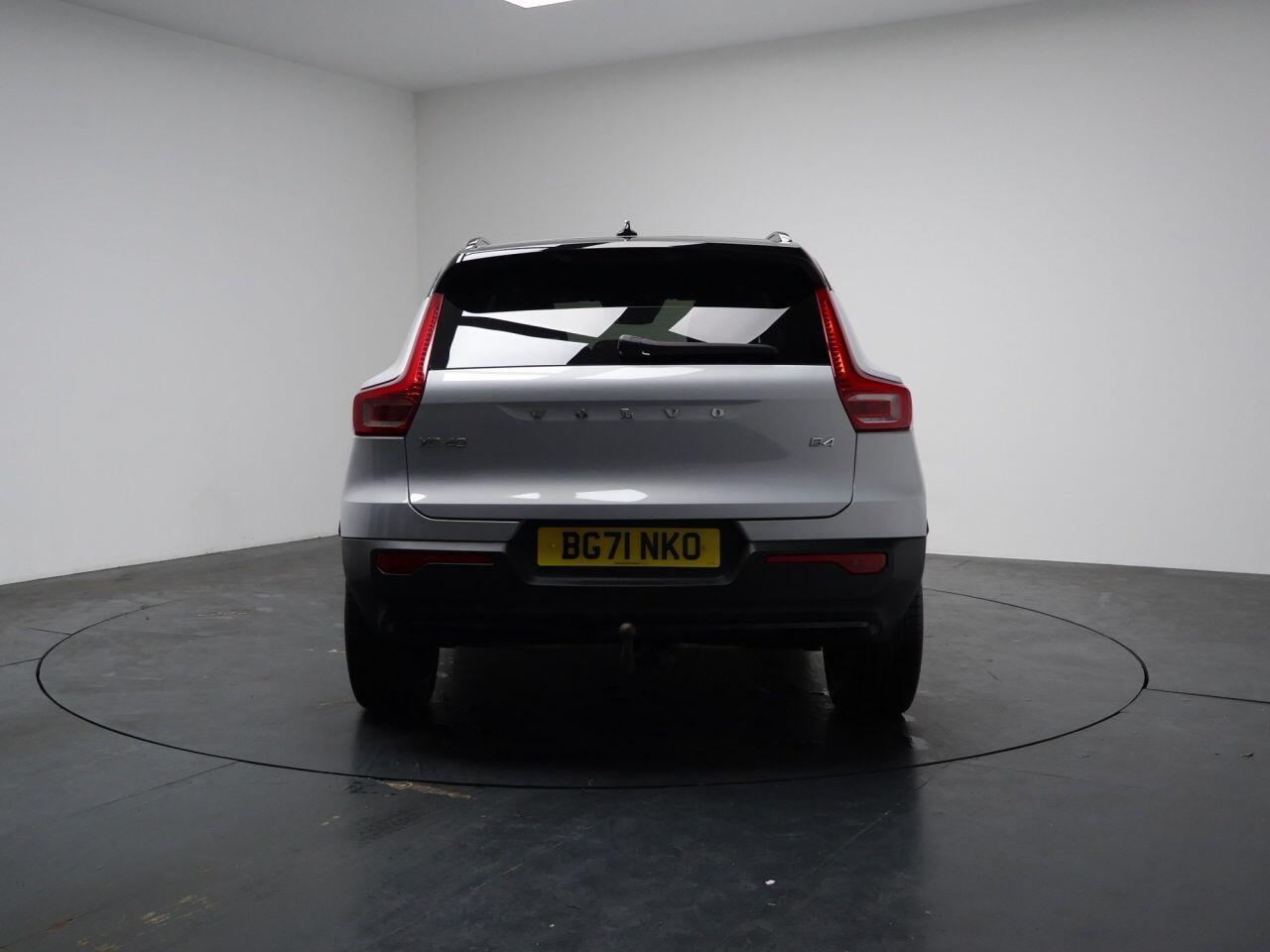Volvo XC40 - Image 17
