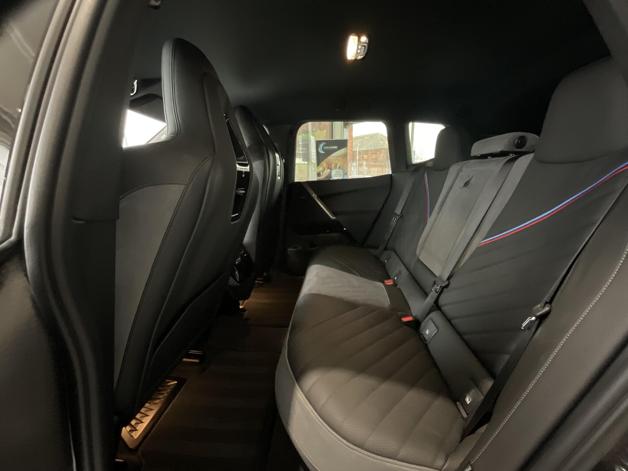 BMW IX - Image 15
