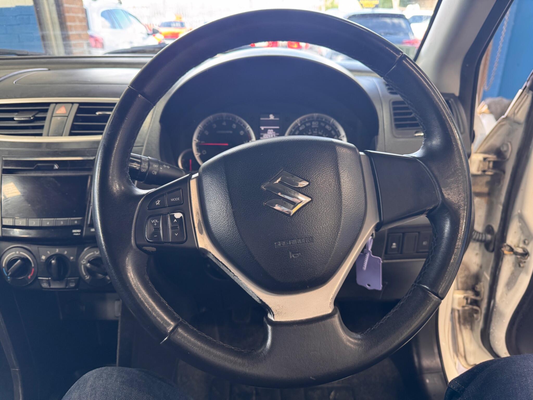 Suzuki Swift - Image 19