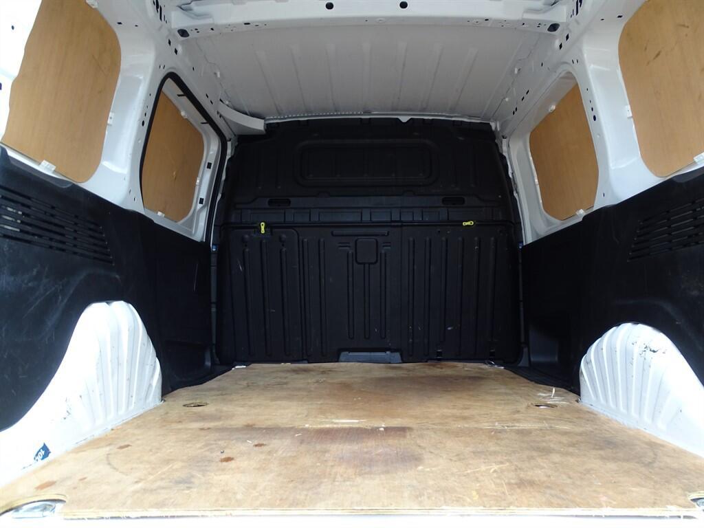 Peugeot Partner - Image 8