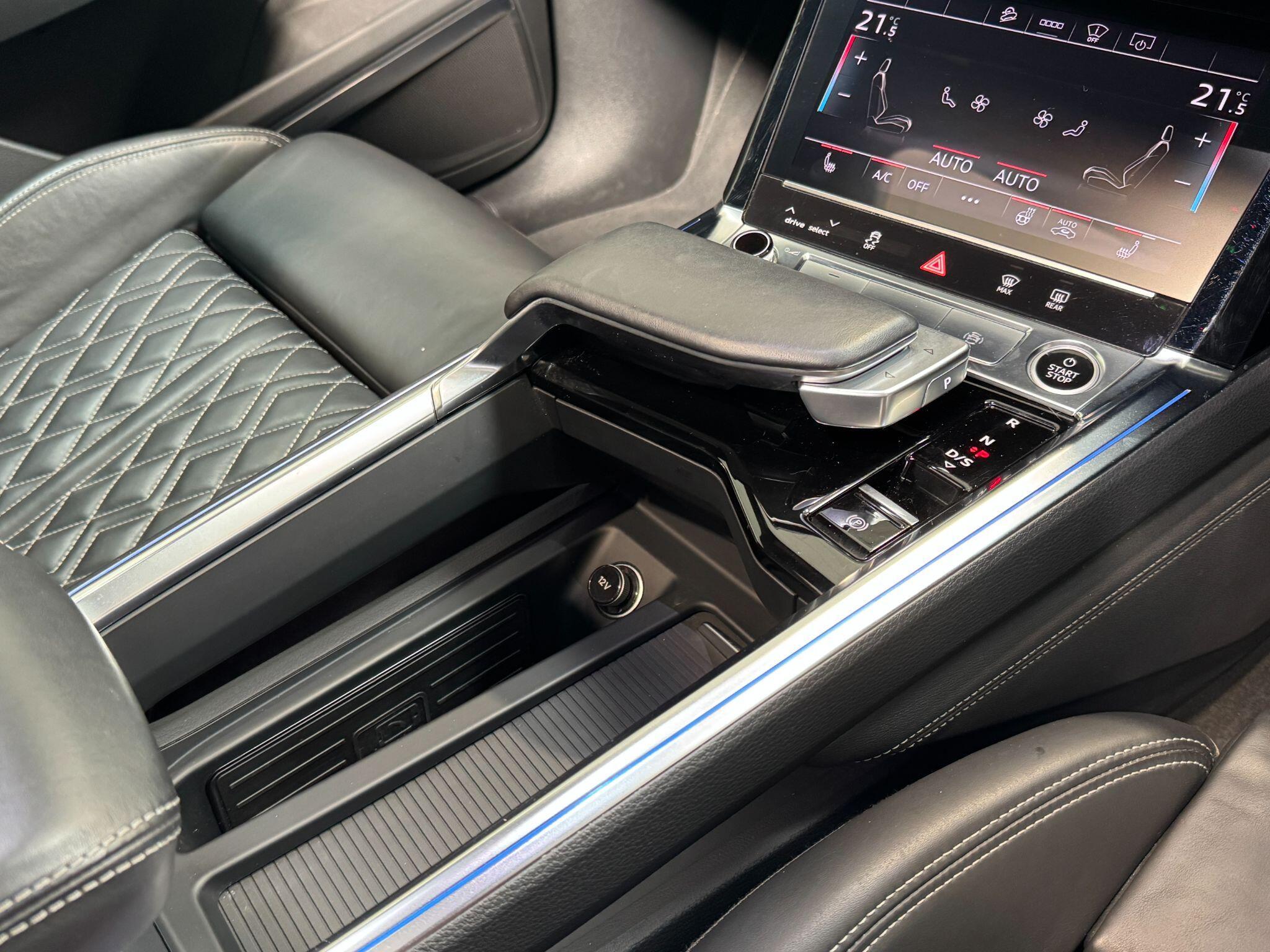Audi E-Tron - Image 56
