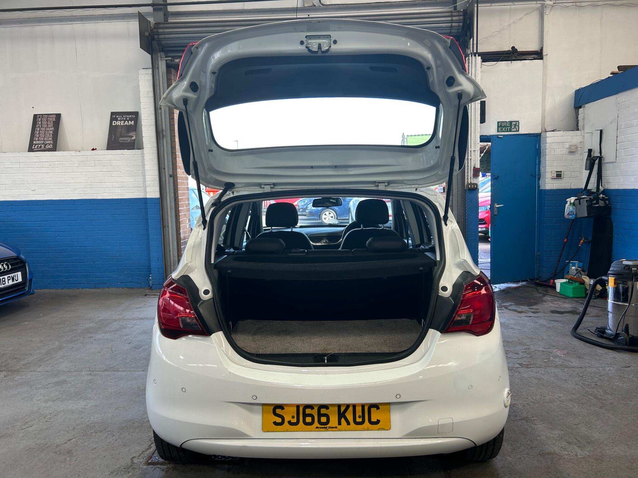 Vauxhall Corsa - Image 29