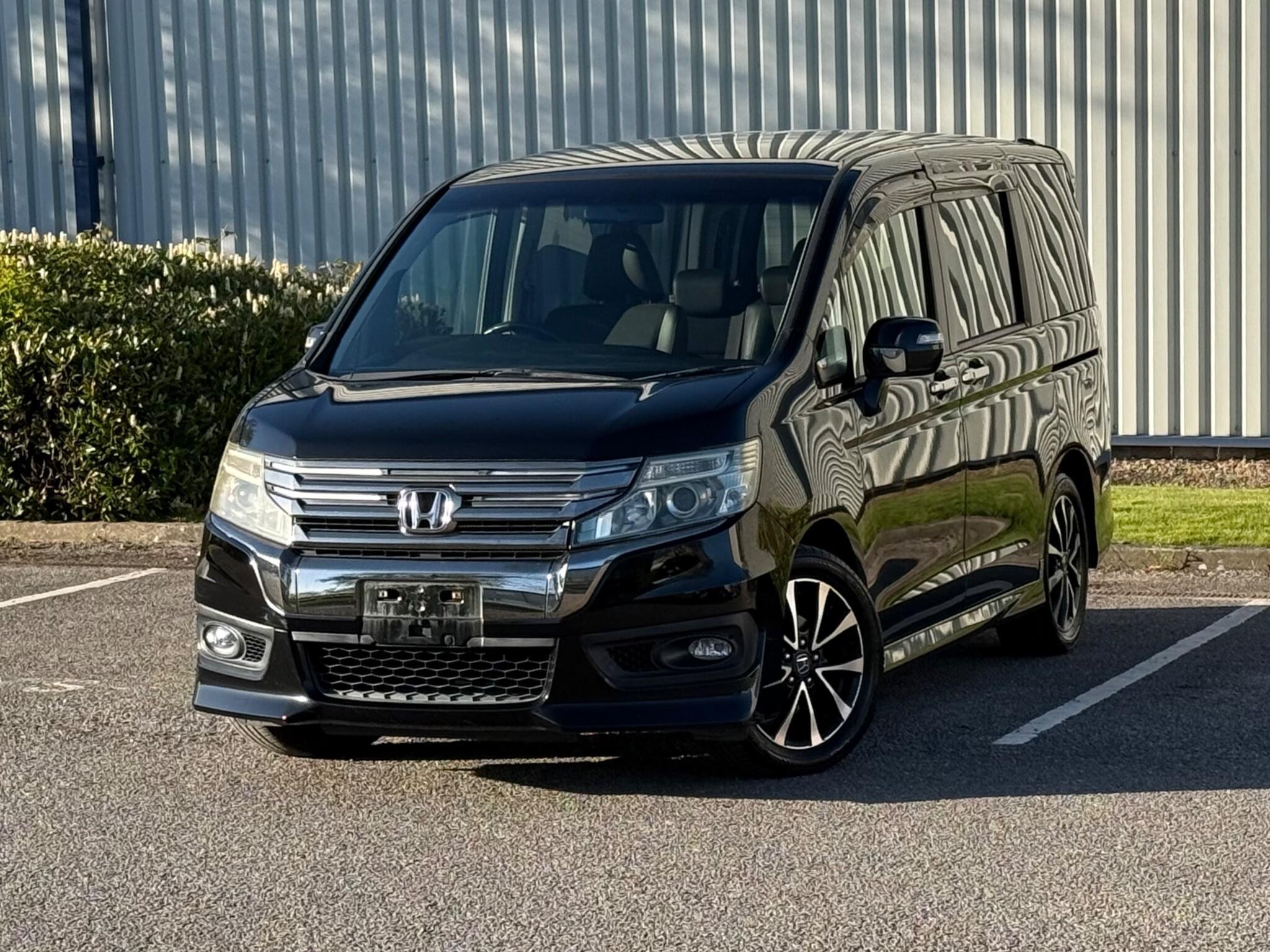 Honda Stepwagon - Image 4