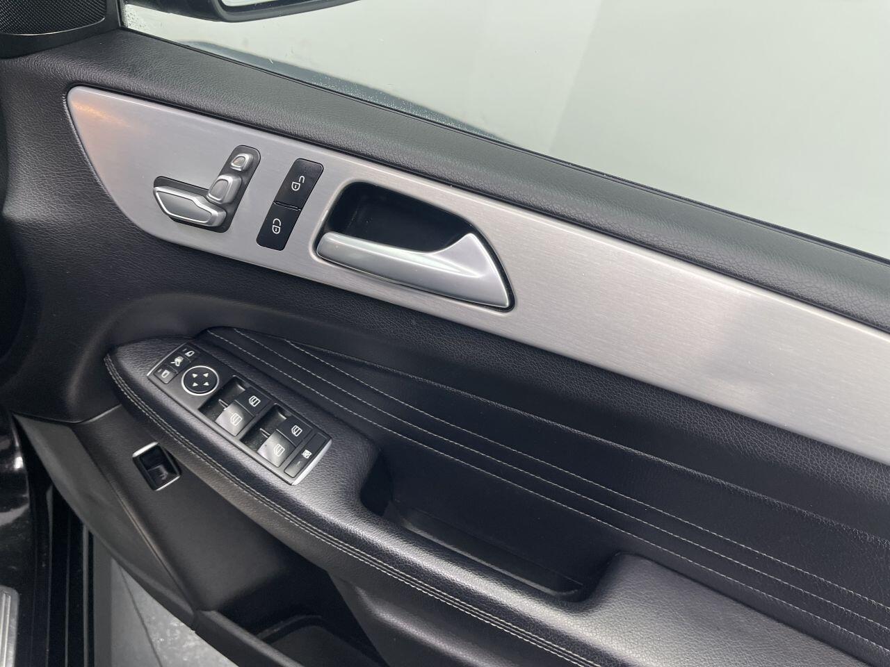 Mercedes GLE - Image 28