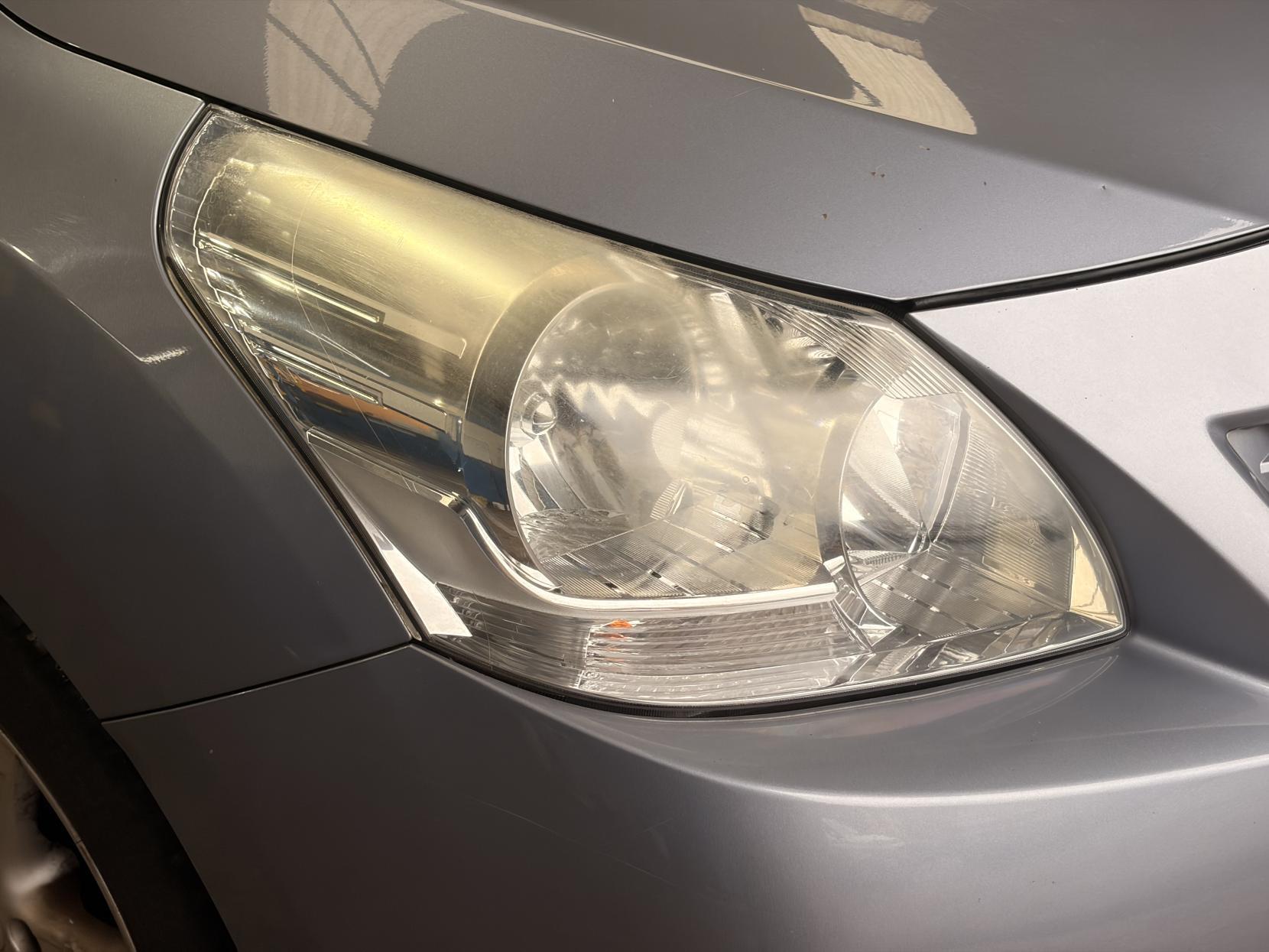Toyota Verso - Image 9