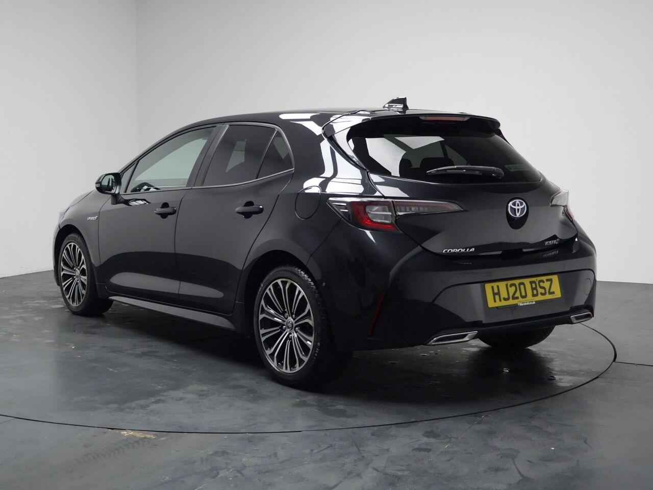 Toyota Corolla - Image 7